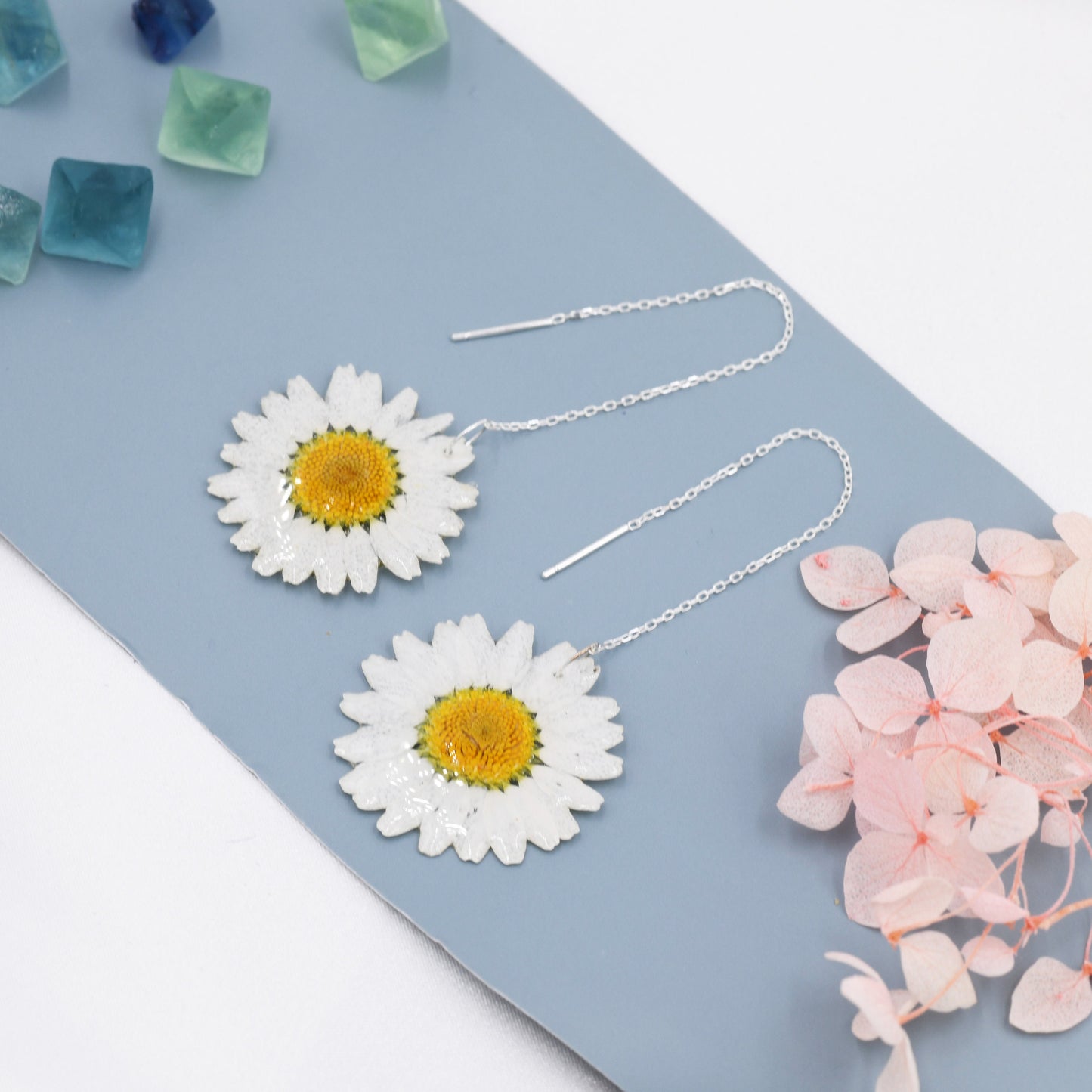 Real Daisy Flower Threader Earrings in Sterling Silver, Real Flower Ear Threaders, Resin Flower Jewellery