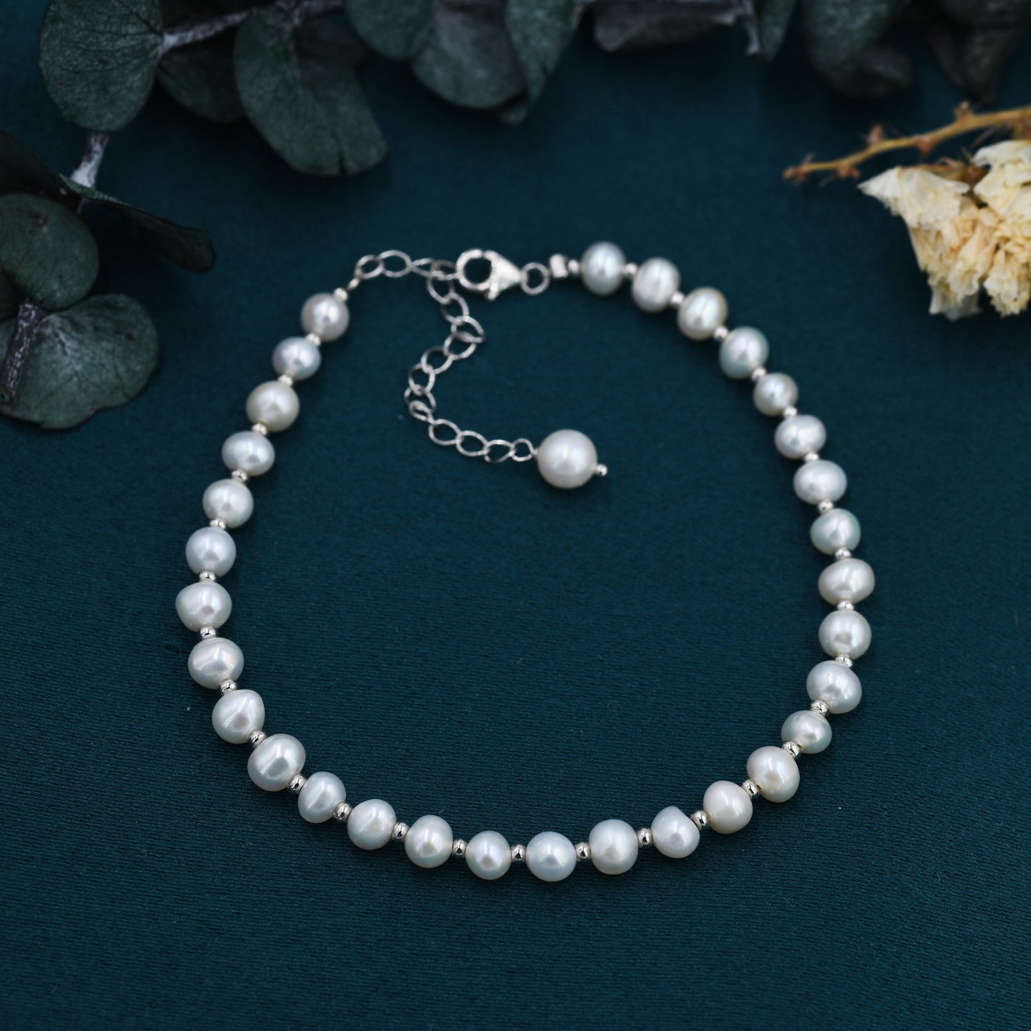 Classic Pearl and Silver Bead Bracelet