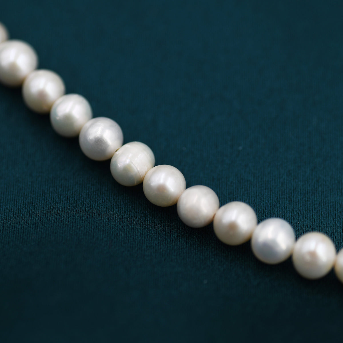 Genuine Freshwater Pearl Necklace in Sterling Silver, Slightly Irregular Shape Round Fresh Water Pearl Necklace, Men or Women, Unisex
