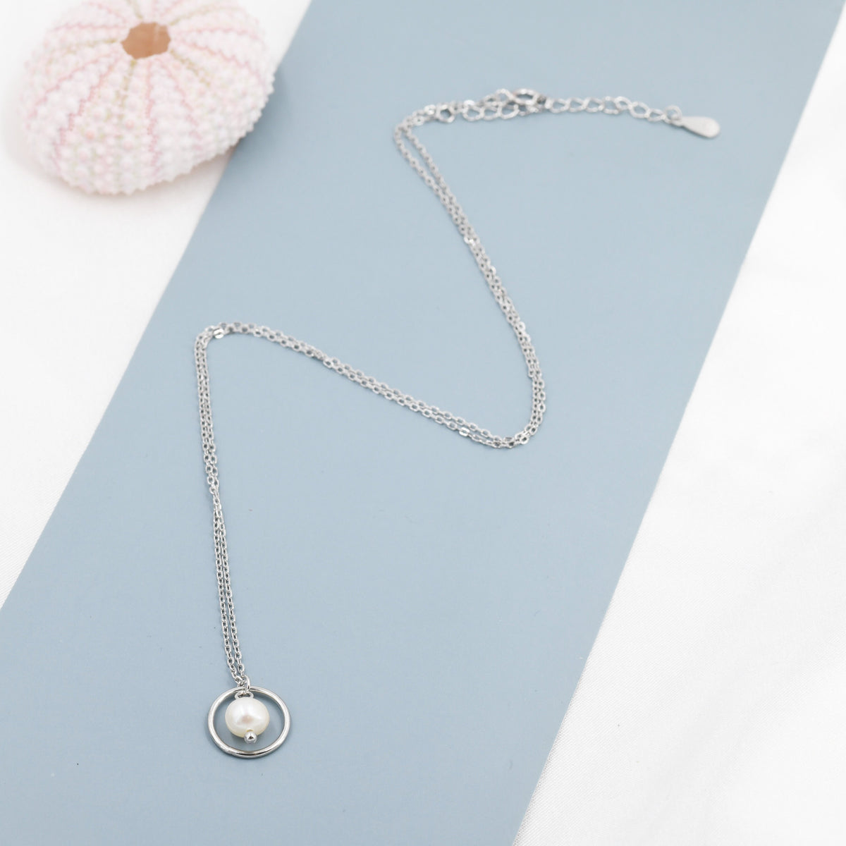 Sterling Silver Circle and Natural Pearl Pendant Necklace, Genuine Freshwater Pearl Necklace, Keshi Pearl Necklace, Pearl and Circle
