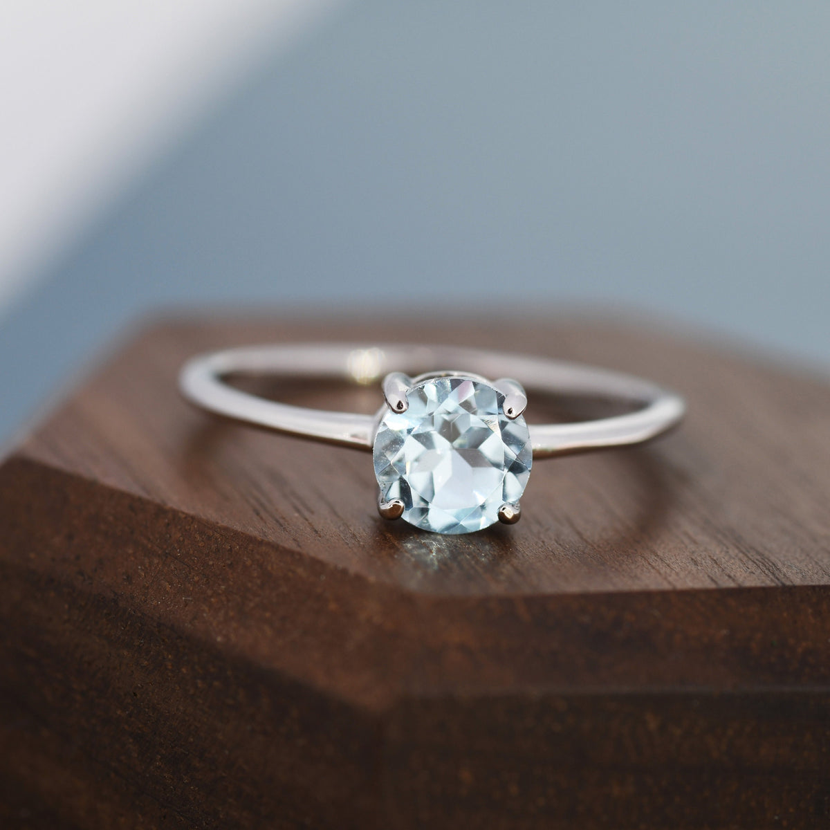 Genuine 1Ct Sky Blue Topaz Ring in Sterling Silver, Natural Brilliant Cut Topaz Stone Ring, Stacking Rings, US 5-8