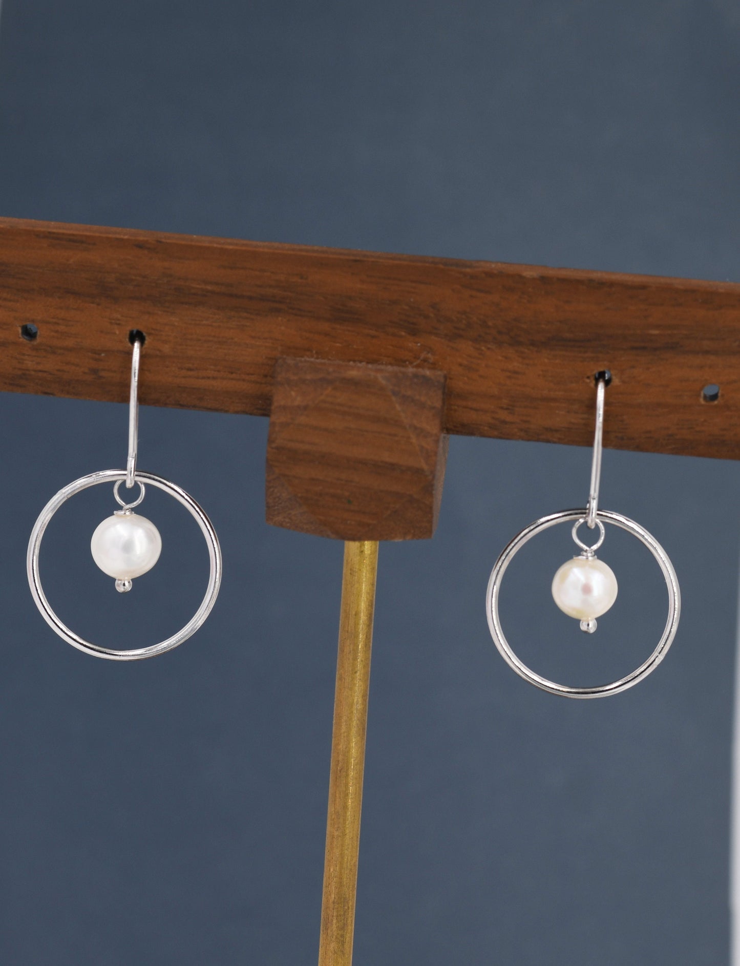 Genuine Freshwater Pearl and Circle Drop Earrings in Sterling Silver, Delicate Keshi Pearl Halo Earrings, Genuine Freshwater Pearls.