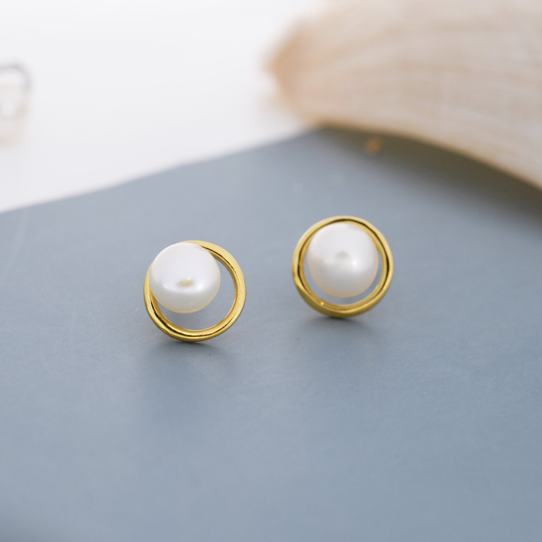 Genuine Freshwater Pearl and Circle Stud Earrings in Sterling Silver, Delicate Keshi Pearl Halo Earrings, Genuine Freshwater Pearls.