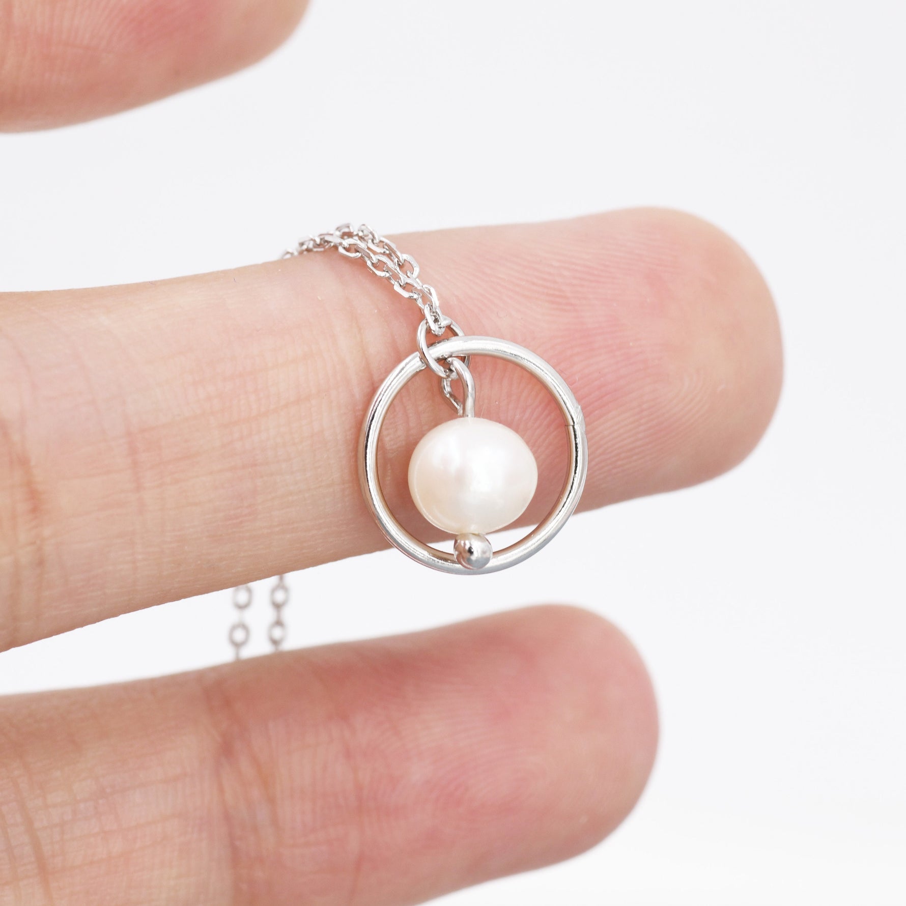 Sterling Silver Circle and Natural Pearl Pendant Necklace, Genuine Freshwater Pearl Necklace, Keshi Pearl Necklace, Pearl and Circle