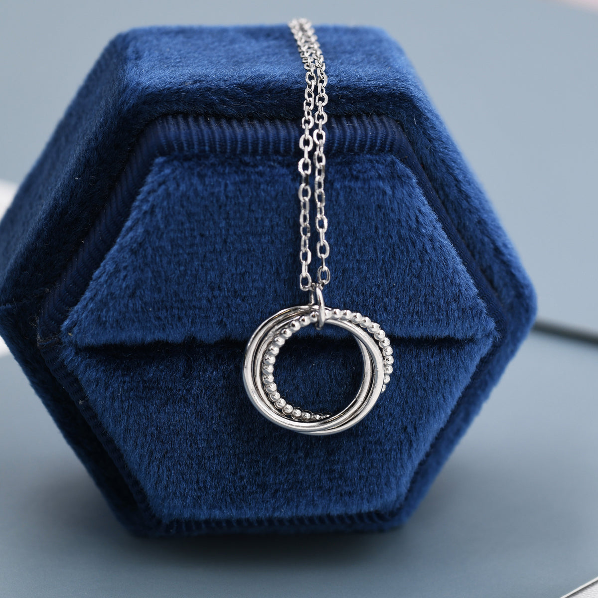 Three Interlocking Beaded Circles Pendant Necklace