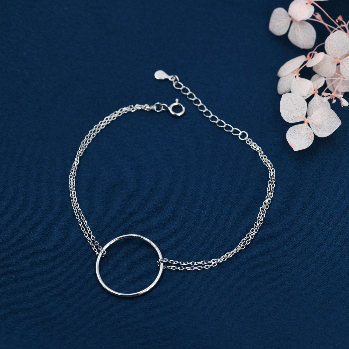 Open Circle Bracelet in Sterling Silver, Silver or Gold or Rose Gold, Geometric Circle Bracelet, Minimalist Jewellery