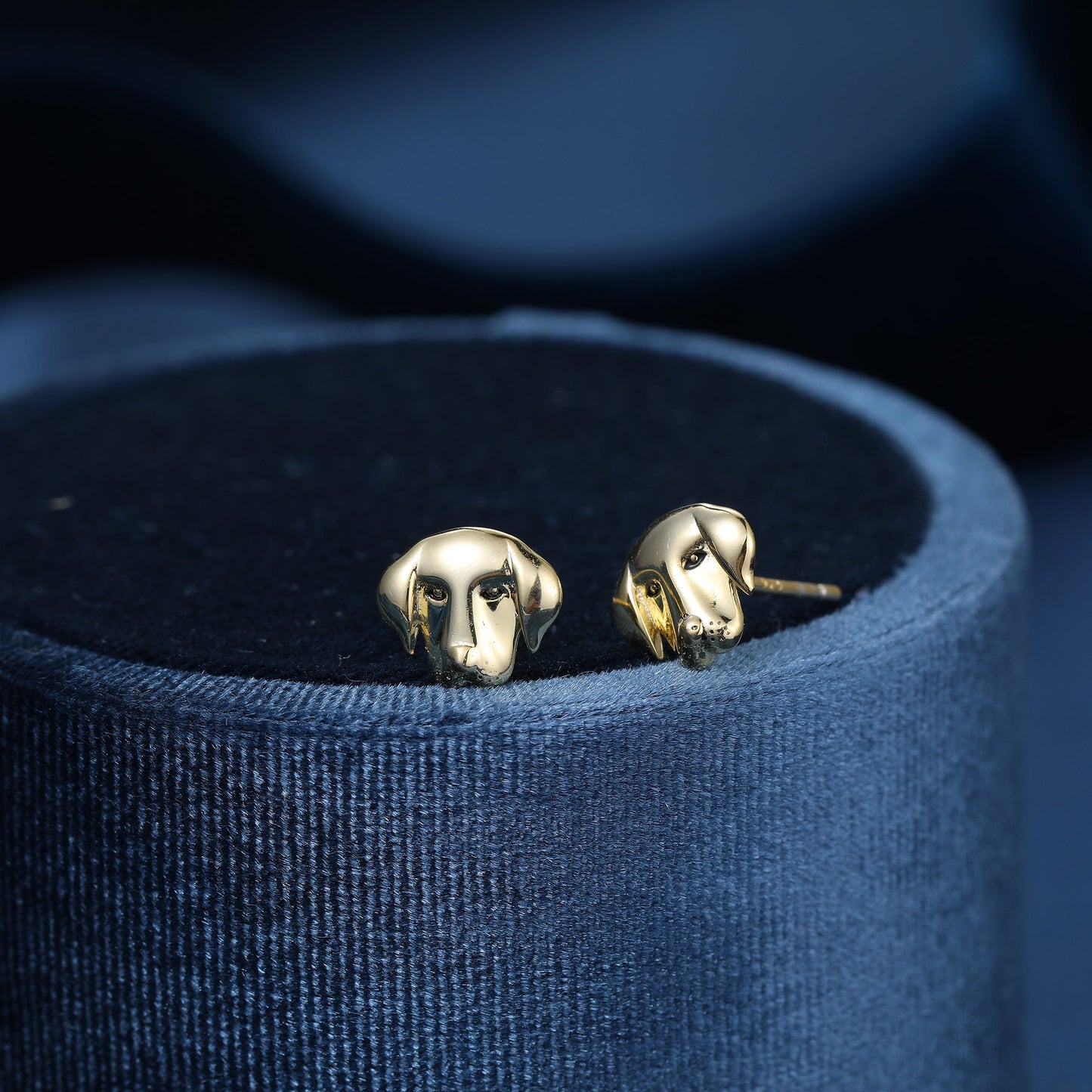 Labrador Dog Stud Earrings in Sterling Silver, Silver or Gold, Silver Labrador Earrings, Silver Dog Earrings