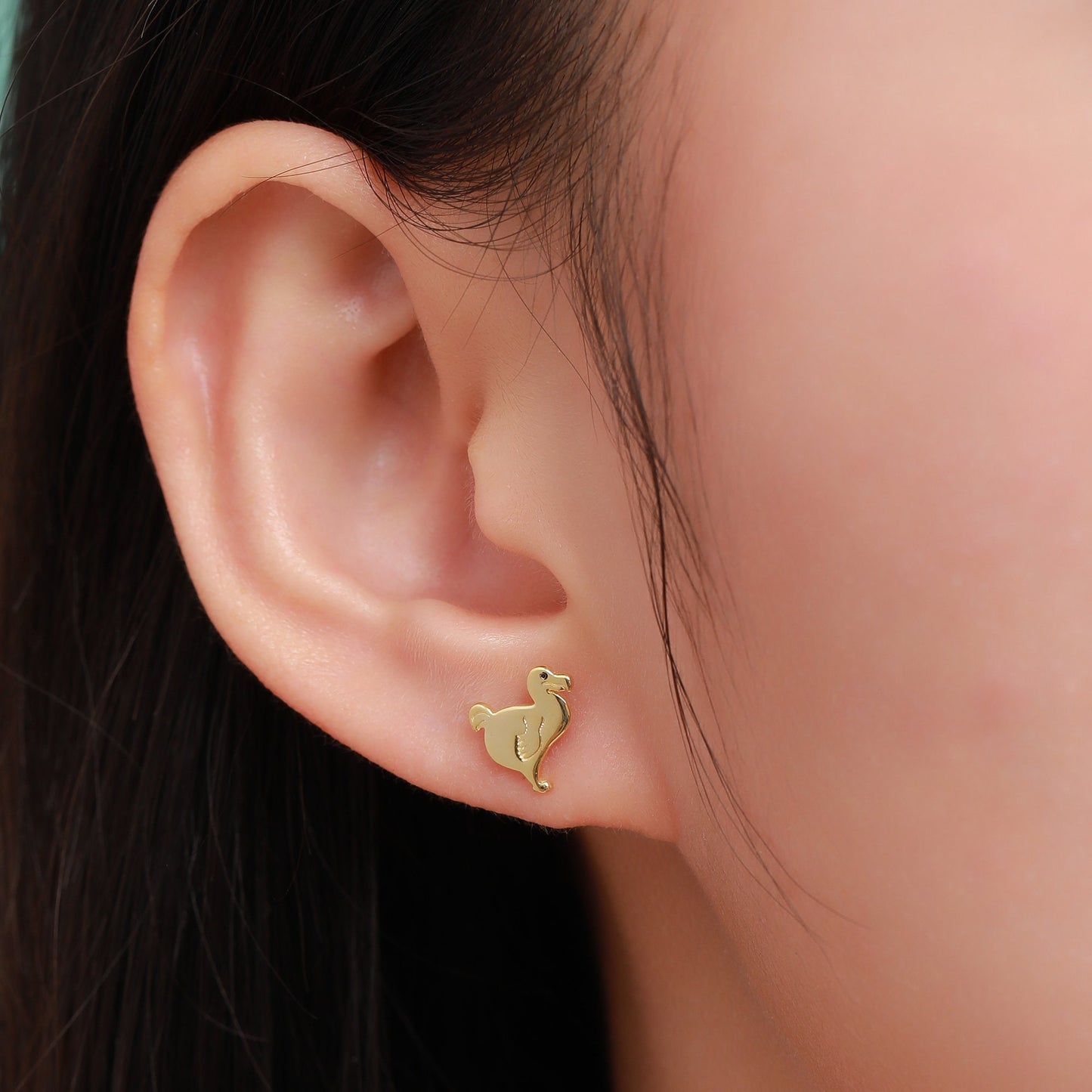 Dodo Bird Stud Earrings in Sterling Silver, Dodo Bird Earrings, Silver Dodo Stud, Silver or Gold, Bird Earrings