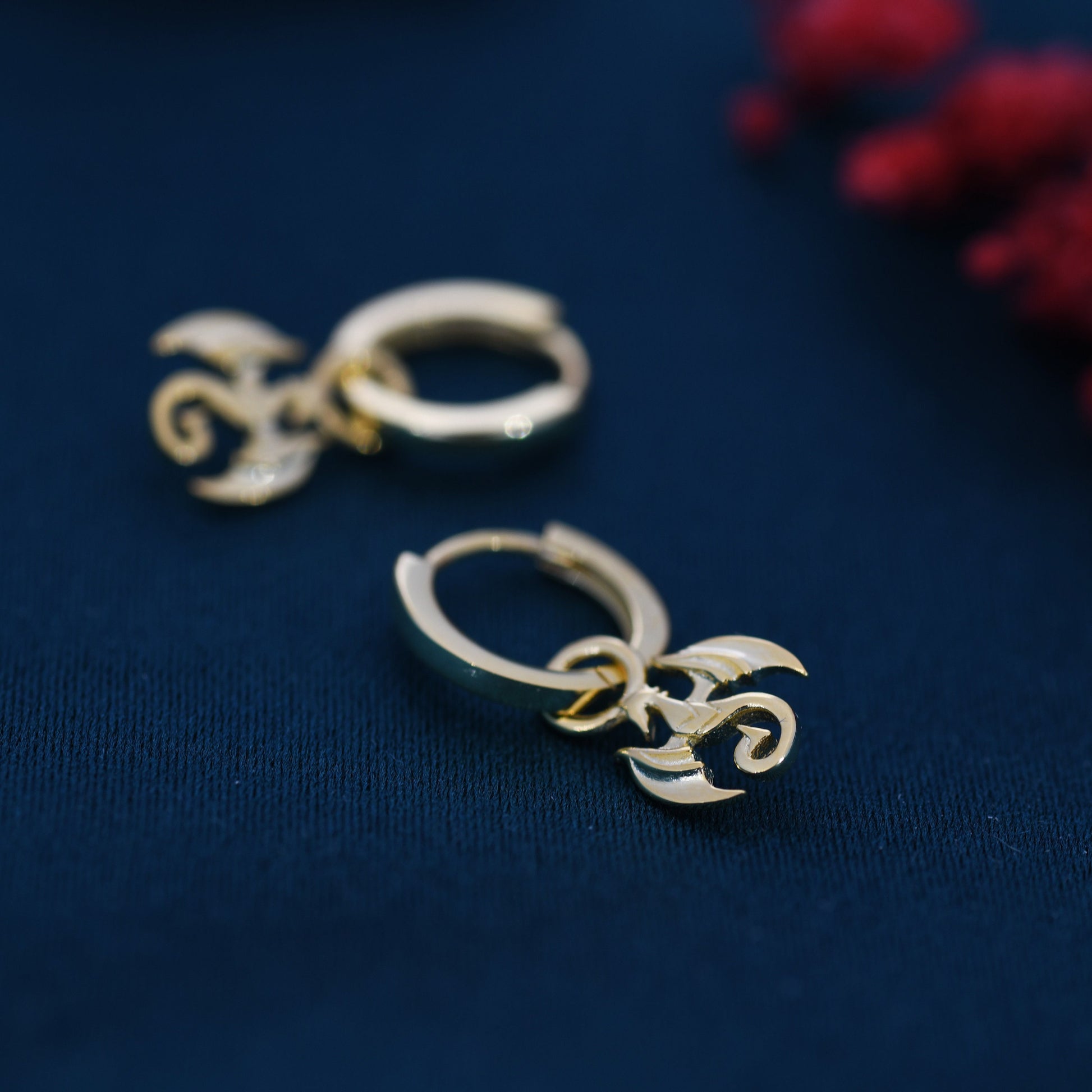 Dragon Huggie Hoop in Sterling Silver, Silver or Gold, Dagon Dangle Hoop Earrings, Detachable and Interchangeable