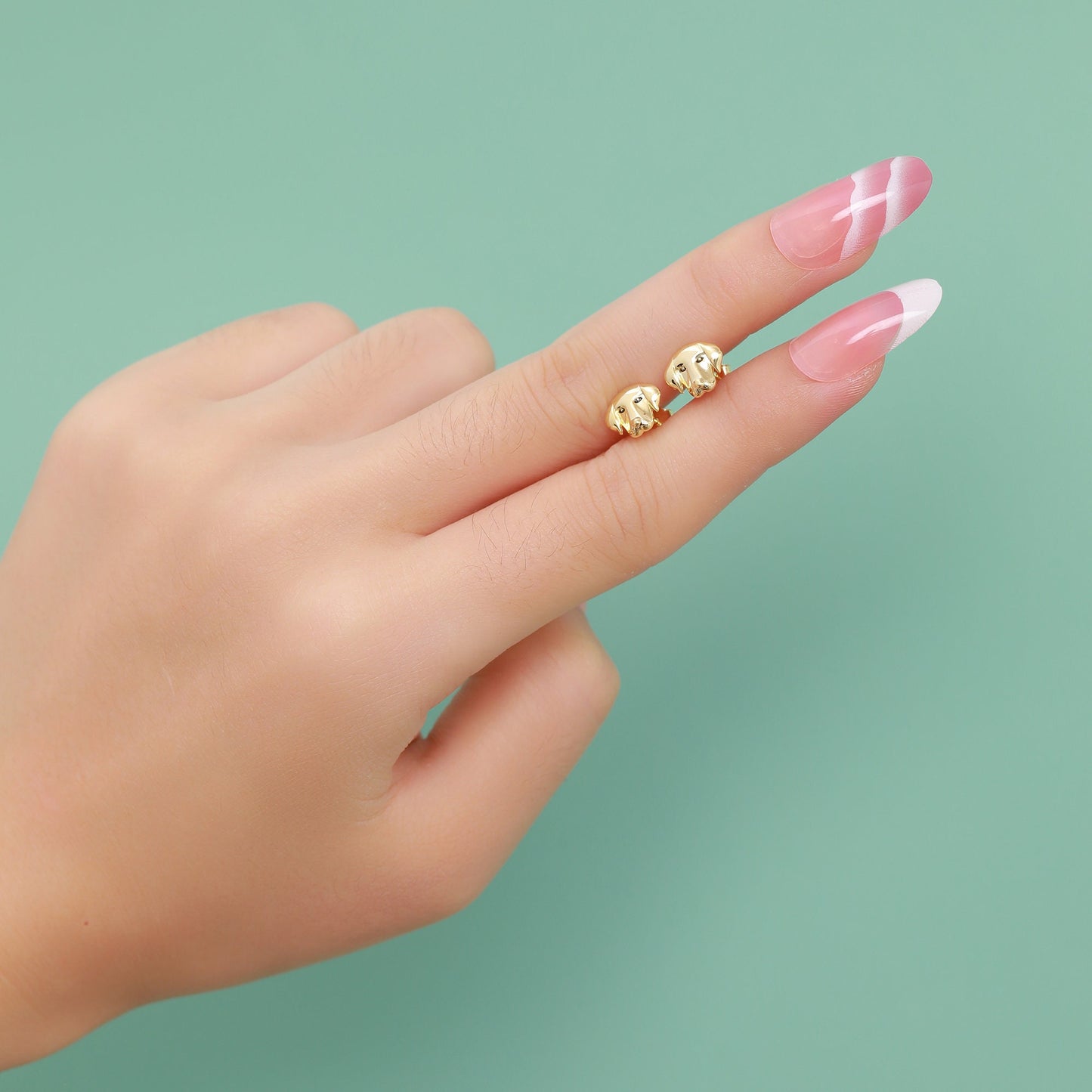 Labrador Dog Stud Earrings in Sterling Silver, Silver or Gold, Silver Labrador Earrings, Silver Dog Earrings