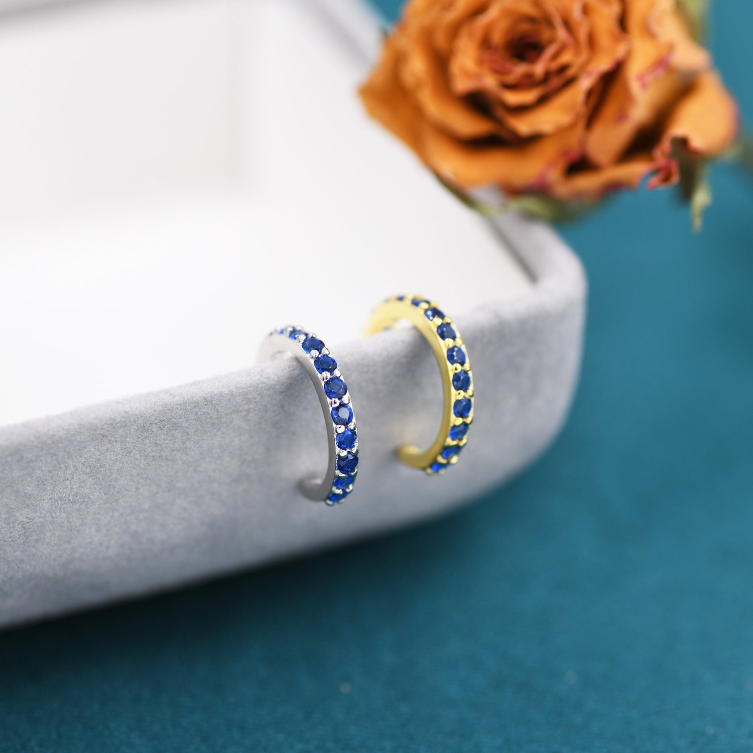 Sapphire Blue CZ Ear Cuff in Sterling Silver, Silver or Gold, Simple Piercing Free Earrings, Minimalist Ear Cuff, Blue CZ Ear Cuff