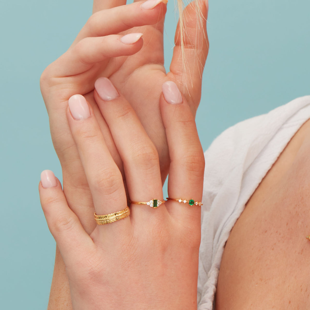 Vintage Inspired Emerald Green CZ Ring in Sterling Silver, Baguette Ring, Delicate Emerald Ring, Size US 5 - 8
