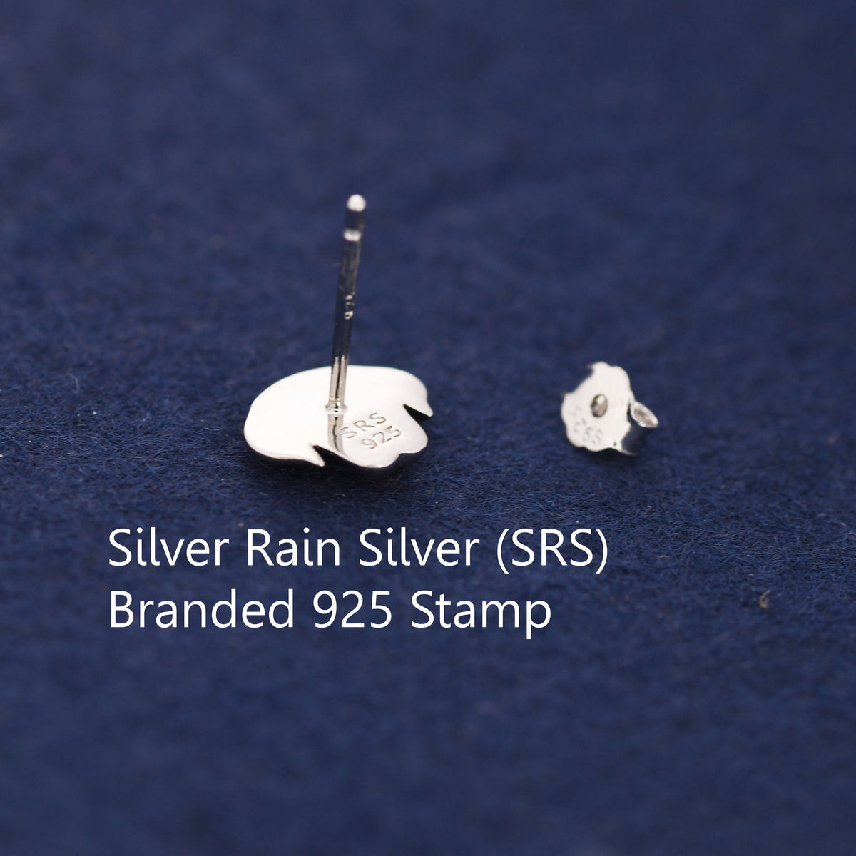 Labrador Dog Stud Earrings in Sterling Silver, Silver or Gold, Silver Labrador Earrings, Silver Dog Earrings