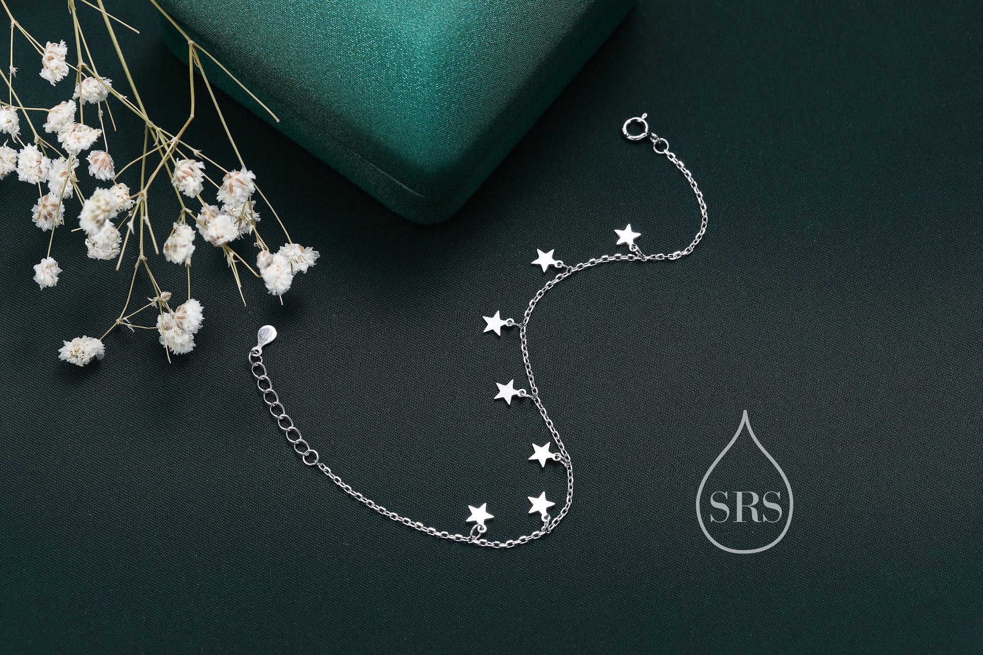 Sterling Silver Star Charm Bracelet or Anklet, Dangle Star Bracelet in Sterling Silver, Star Bracelet, Celestial Jewellery