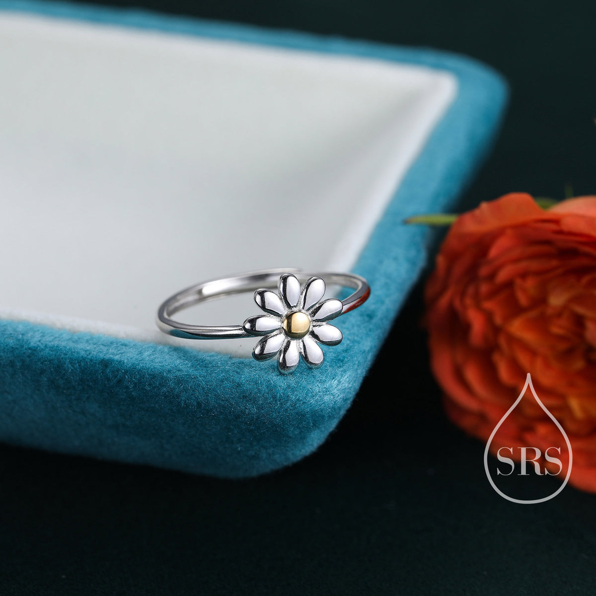 Sterling Silver Daisy Ring, Adjustable Size, Daisy Flower Ring, Dainty and Delicate