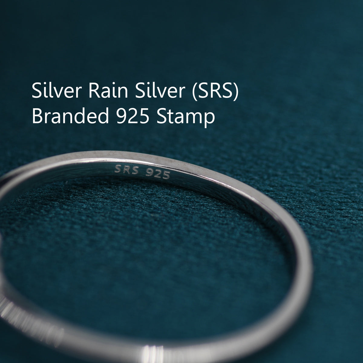 Minimalist Geometric Circle Ring