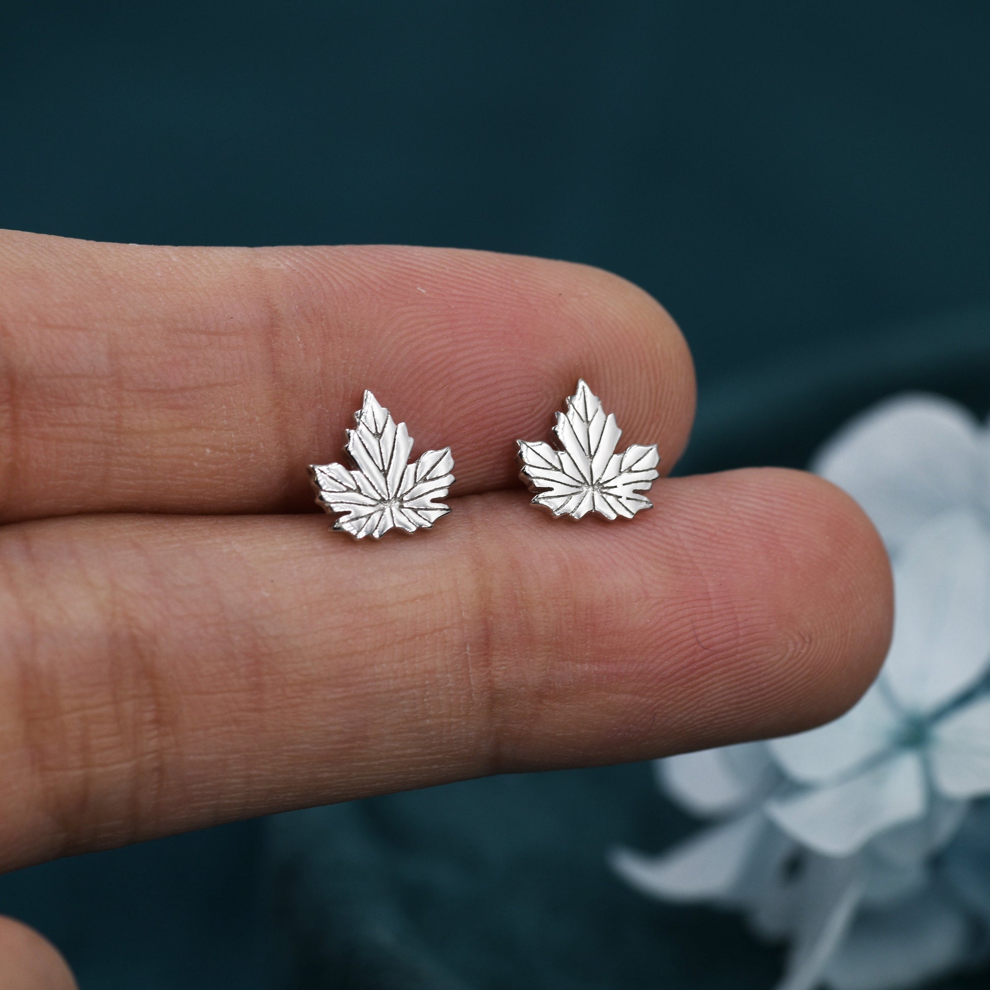 Maple Leaf Stud Earrings in Sterling Silver - Detailed Leaf Earrings - Nature Inspired Flower Earrings -Leaf Earrings, Fun, Whimsical