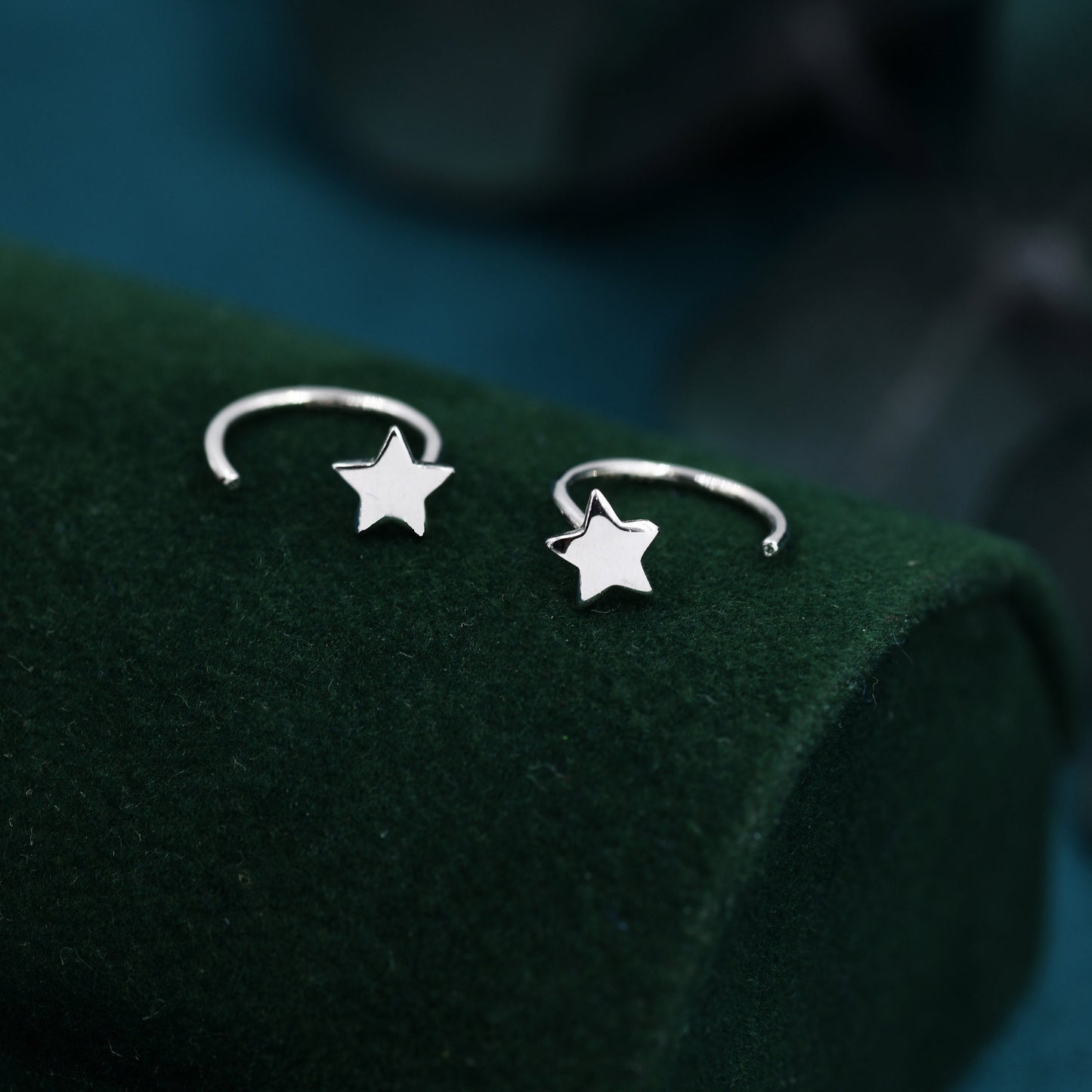 Tiny Star Huggie Hoop Earrings in Sterling Silver, Silver, Gold or Rose Gold, Dainty Little Star Open Threader, Threader Hoop Earrings