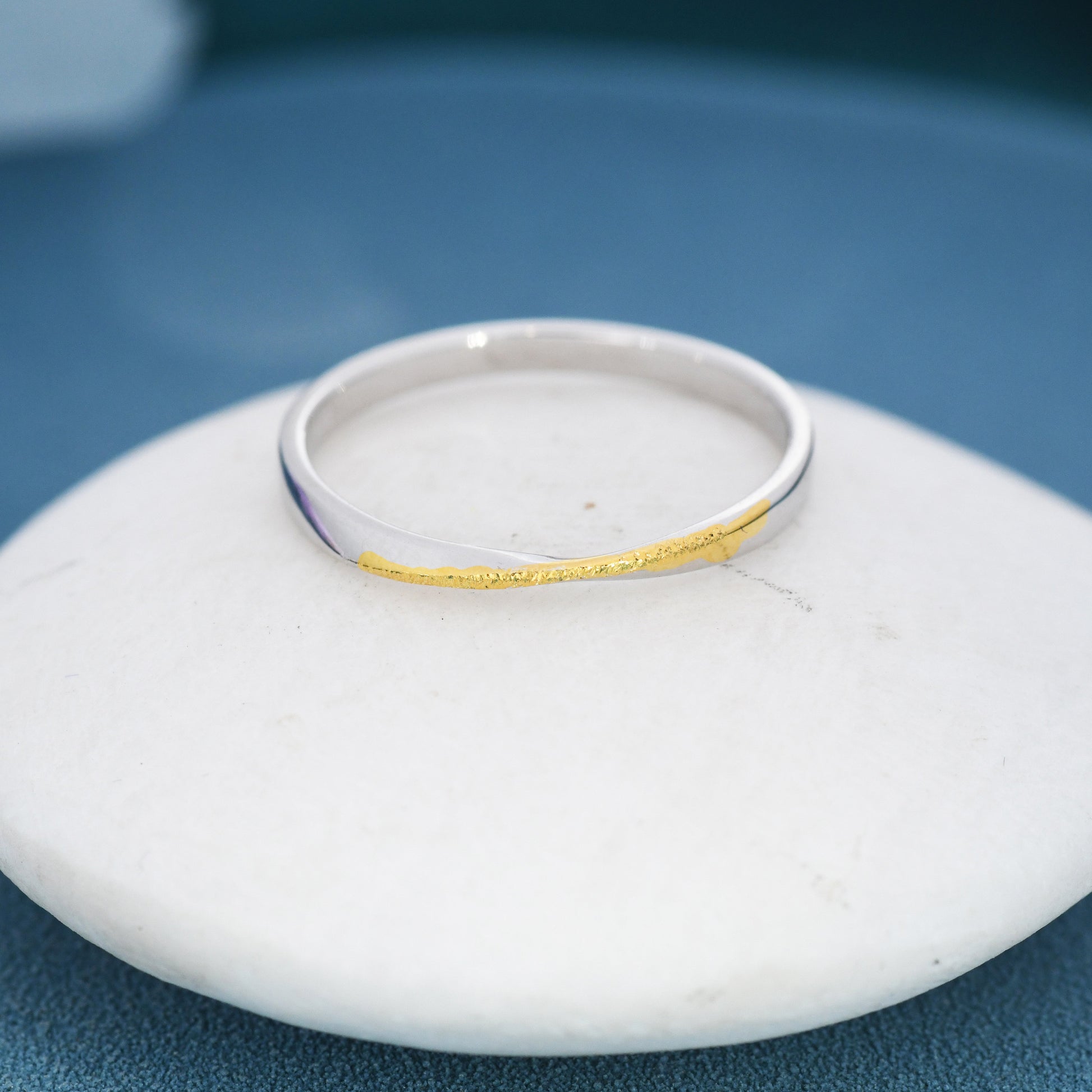 Mobius Ring in Sterling Silver with Partial Gold Coating, Mobius Strip Ring, Silver Mobius Circle Ring, Infinity Ring, US 5 6 7 8 Size