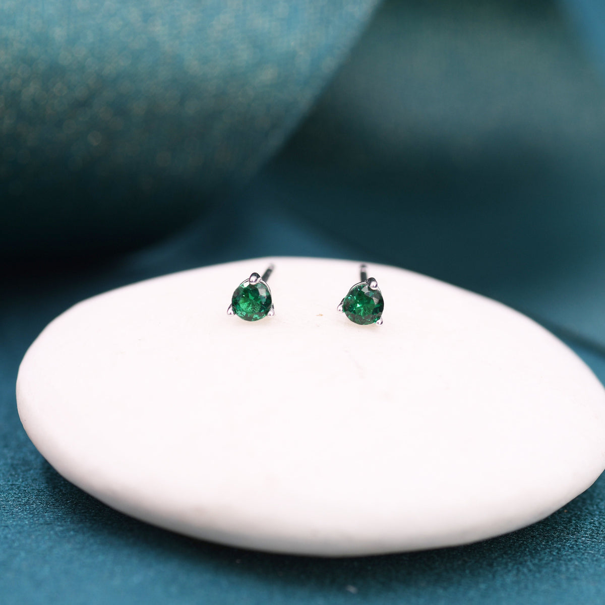 3mm Three Prong Green CZ Stud Earrings