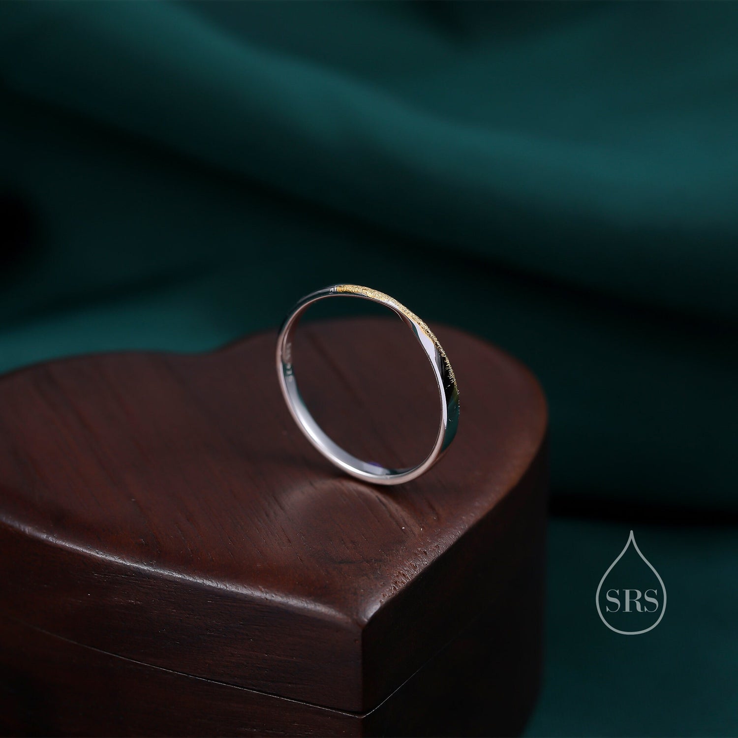 Mobius Ring in Sterling Silver with Partial Gold Coating, Mobius Strip Ring, Silver Mobius Circle Ring, Infinity Ring, US 5 6 7 8 Size