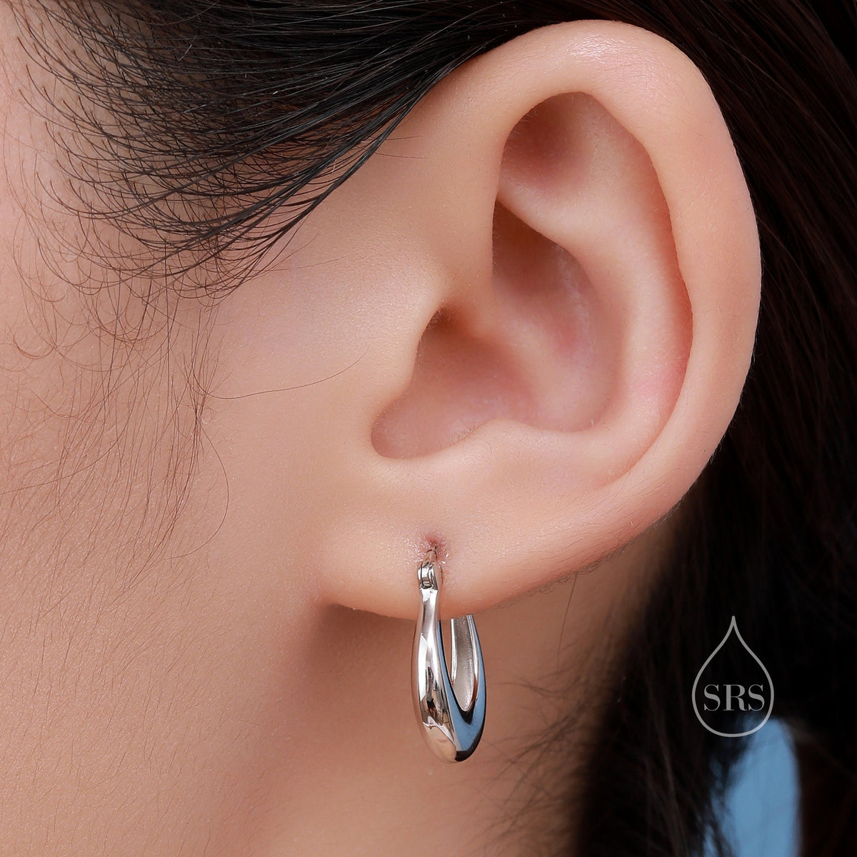 Chunky Oval Hoop Earrings