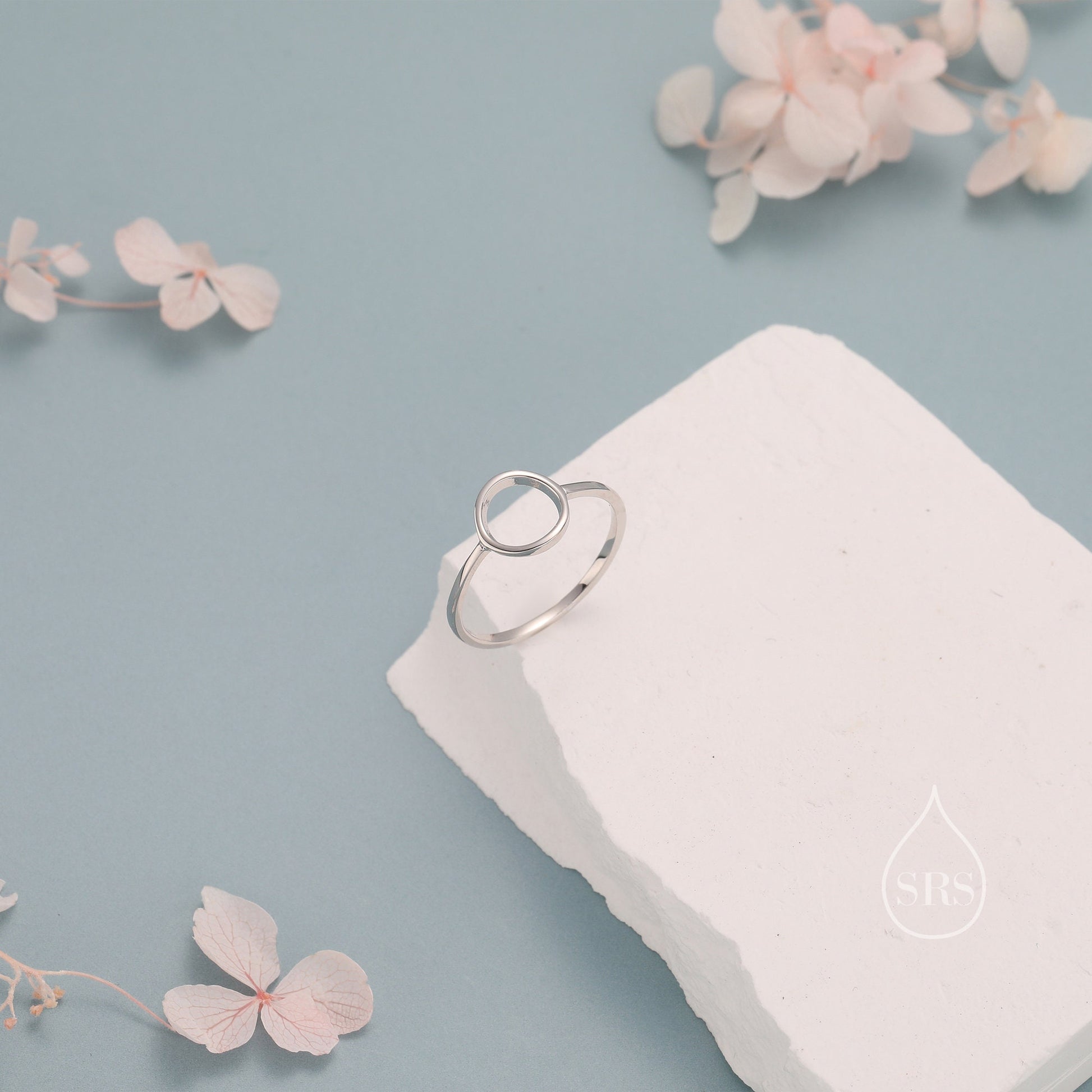 Open Circle Ring in Sterling Silver, US 5 - 8, Minimalist Ring, Geometric Circle Ring in Silver, Solid Silver Ring