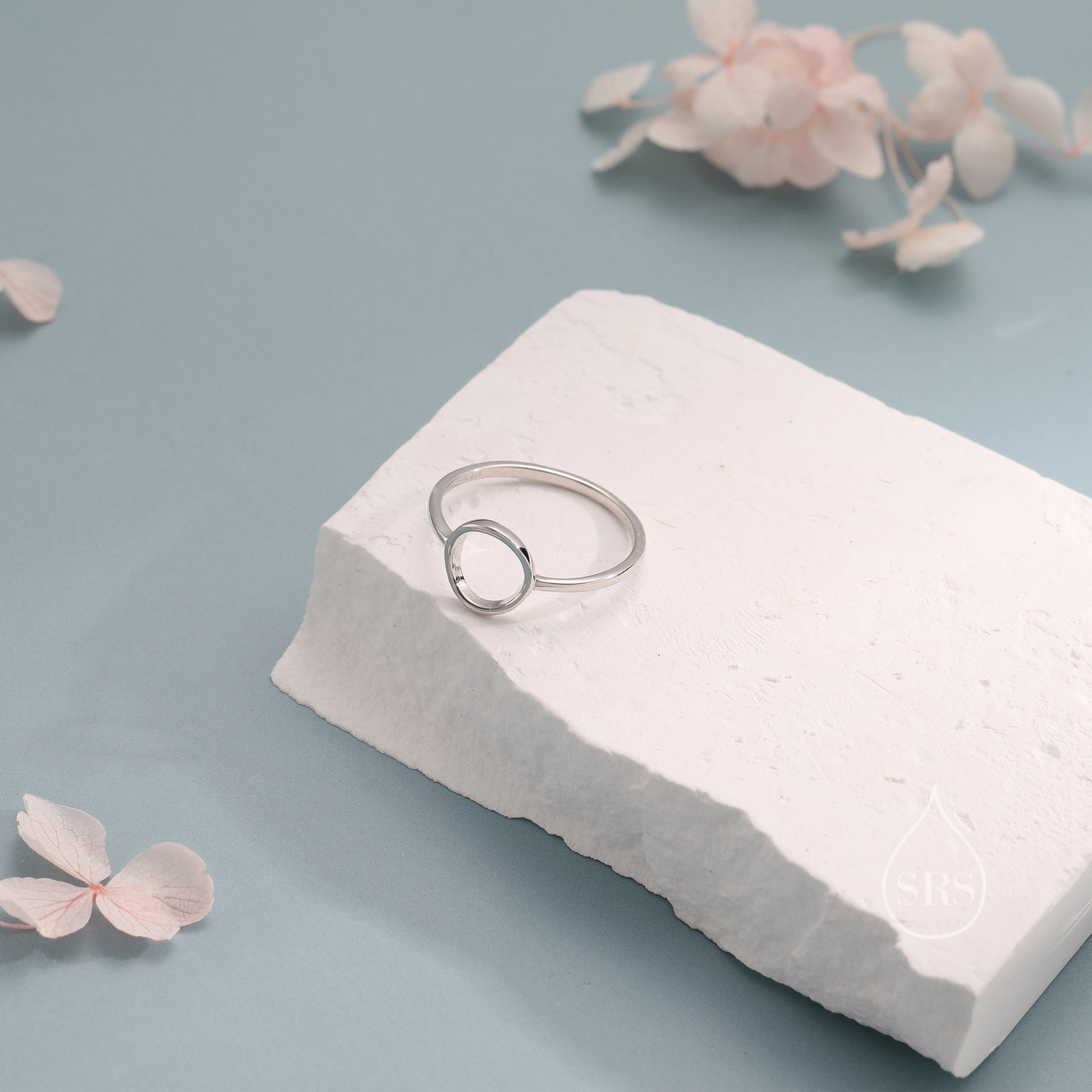 Open Circle Ring in Sterling Silver, US 5 - 8, Minimalist Ring, Geometric Circle Ring in Silver, Solid Silver Ring