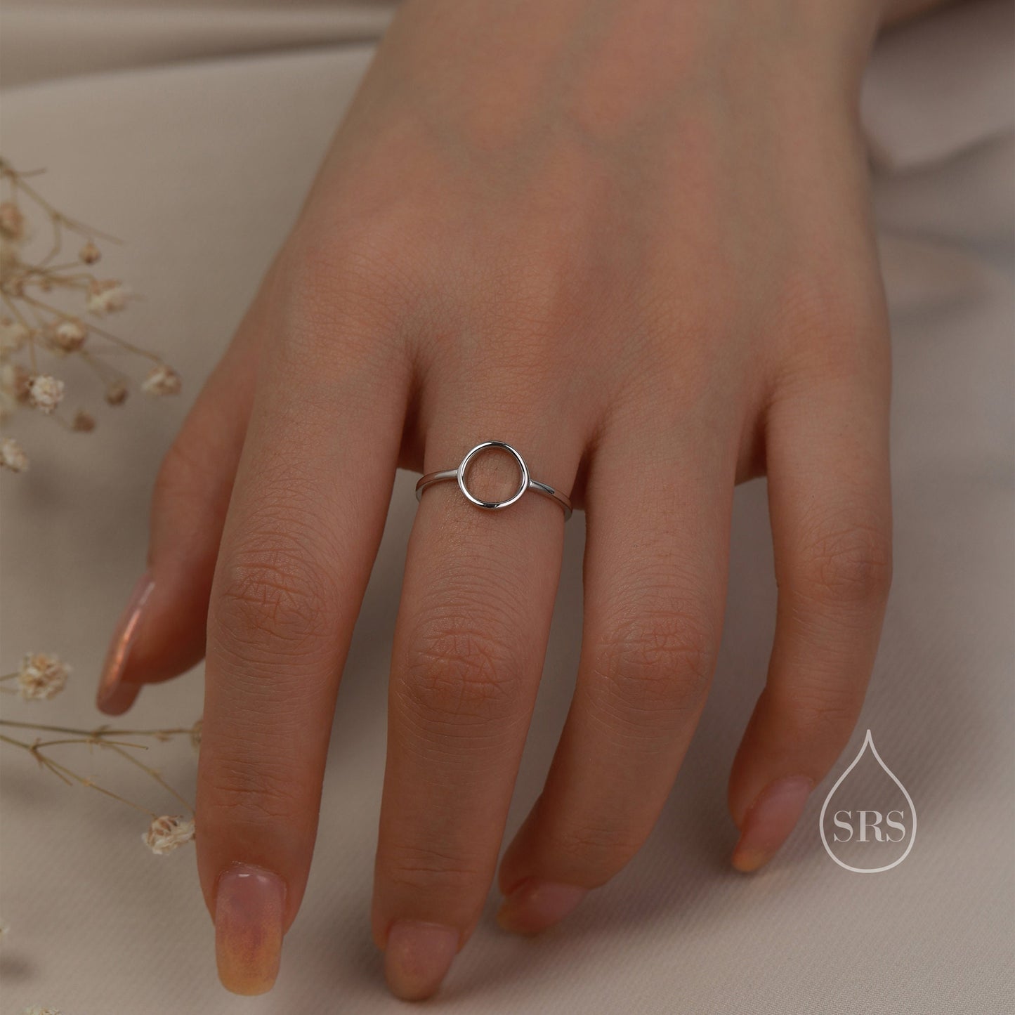 Open Circle Ring in Sterling Silver, US 5 - 8, Minimalist Ring, Geometric Circle Ring in Silver, Solid Silver Ring