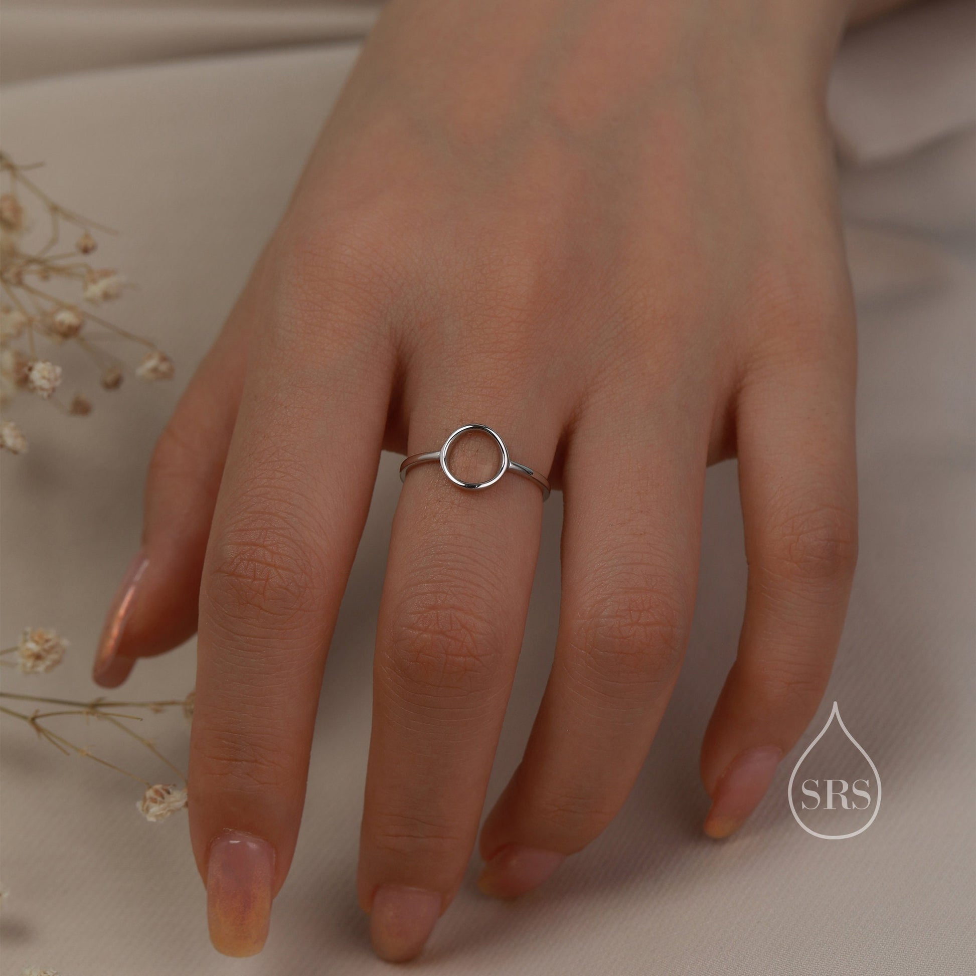 Open Circle Ring in Sterling Silver, US 5 - 8, Minimalist Ring, Geometric Circle Ring in Silver, Solid Silver Ring