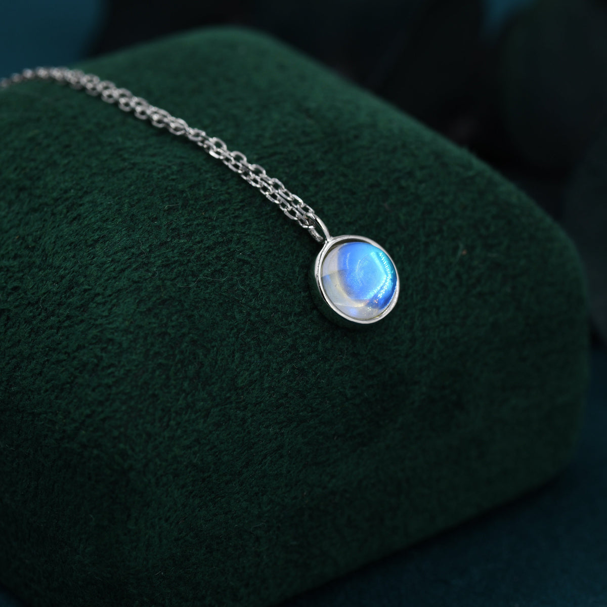 Moonstone Coin Pendant Necklace in Sterling Silver, Round Moonstone Necklace, Circle Shape Moonstone Necklace, Aurora Crystal, AB Crystal