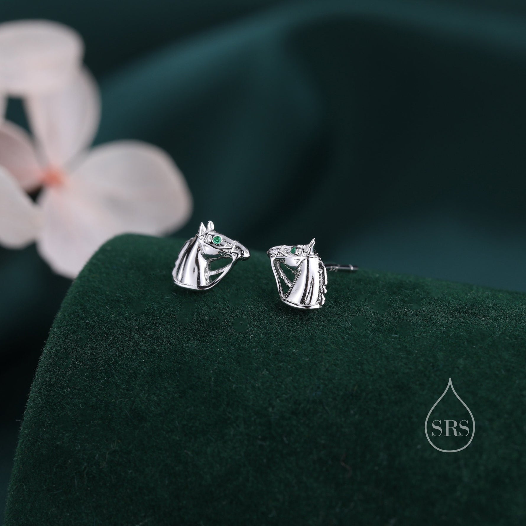 Horse Head Stud Earrings in Sterling Silver, Silver or Gold, Horse Earrings, Horse Stud, Tiny Horse Earrings