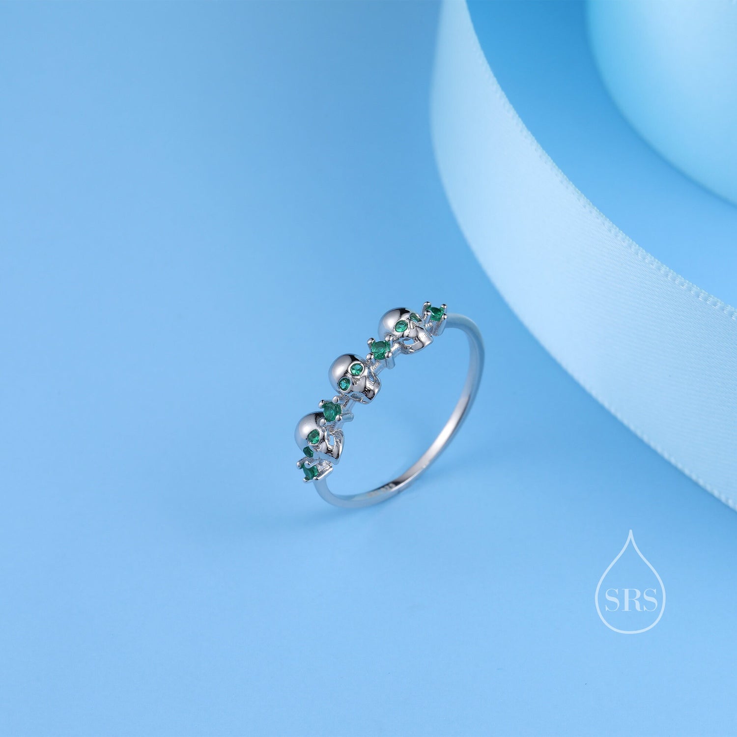 Emerald Green CZ Triple Skull Statement Ring