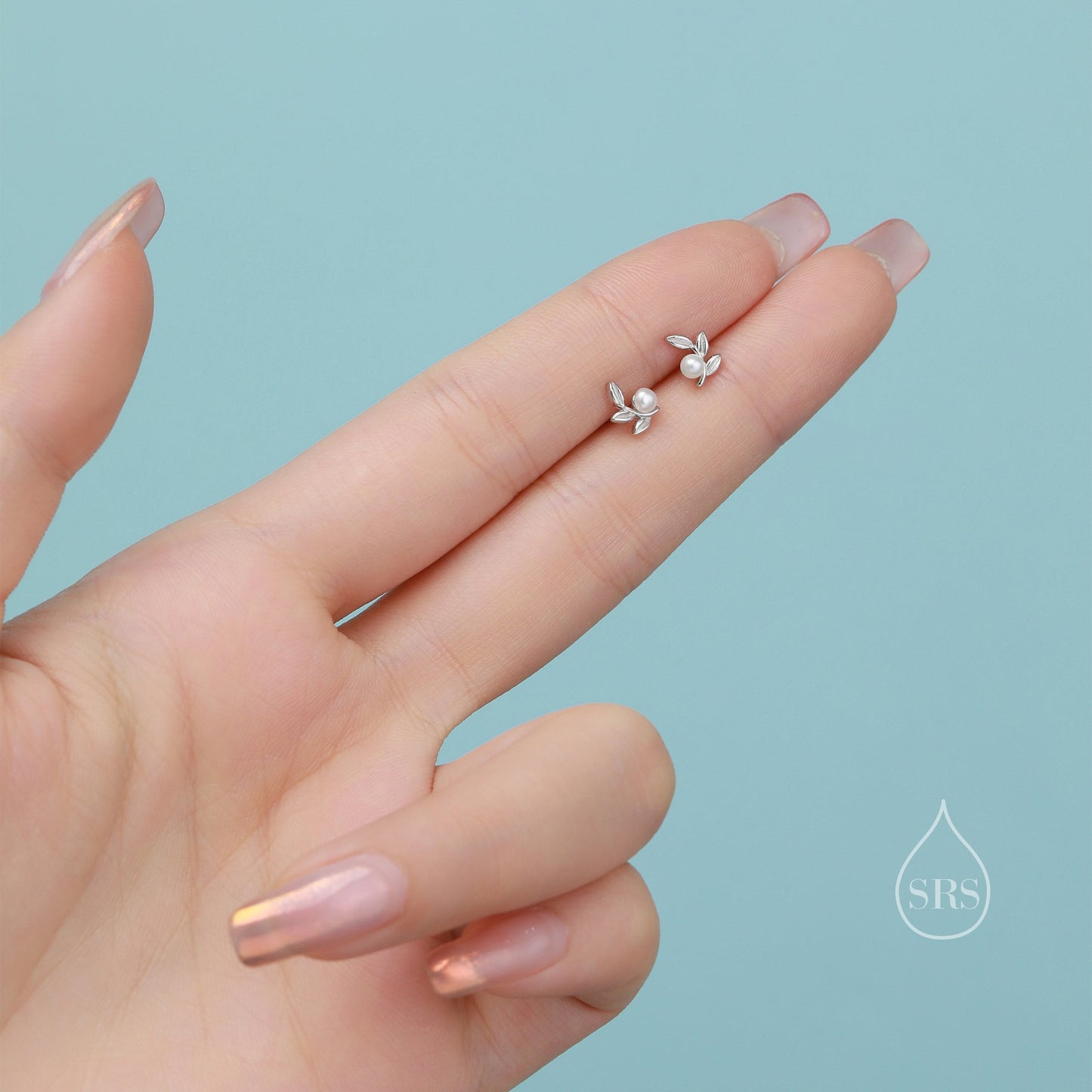 Tiny Leaf with Natural Freshwater Pearl Stud Earrings in Sterling Silver, Silver, Gold or Rose Gold, Small Olive Leaf Stud, Leaf Earrings