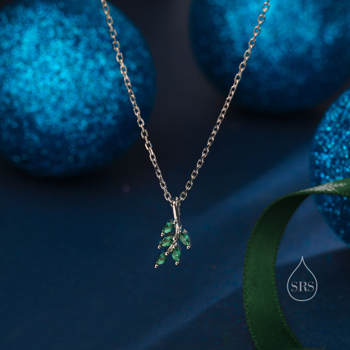 Tiny Little Emerald Green CZ Leaf Pendant Necklace in Sterling Silver, Olive Leaf Necklace, Olive Branch Necklace, Nature Inspired