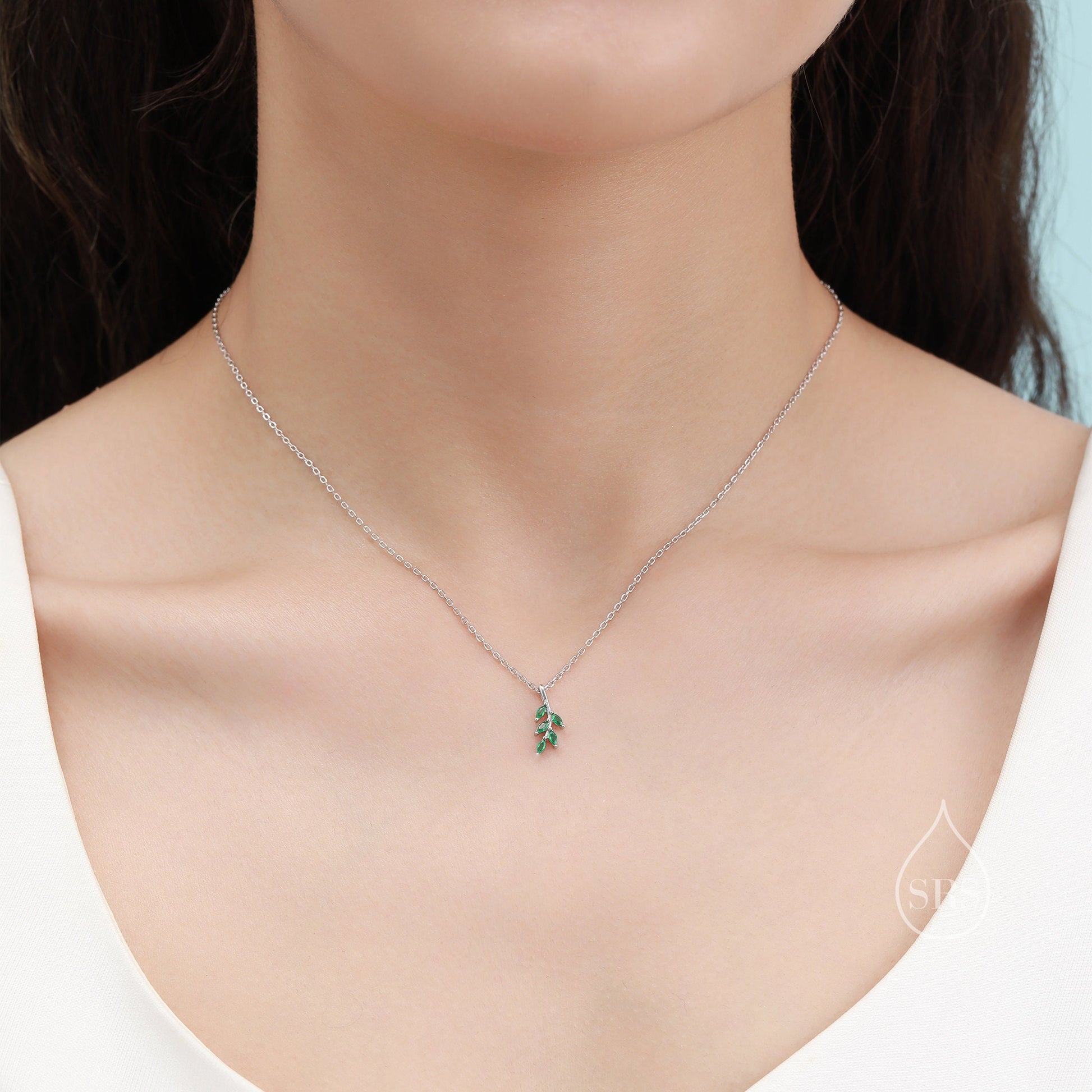 Tiny Little Emerald Green CZ Leaf Pendant Necklace in Sterling Silver, Olive Leaf Necklace, Olive Branch Necklace, Nature Inspired
