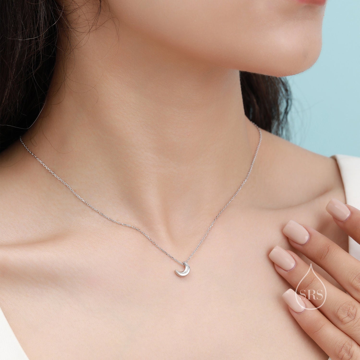 Tiny Crescent Moon Pendant Necklace