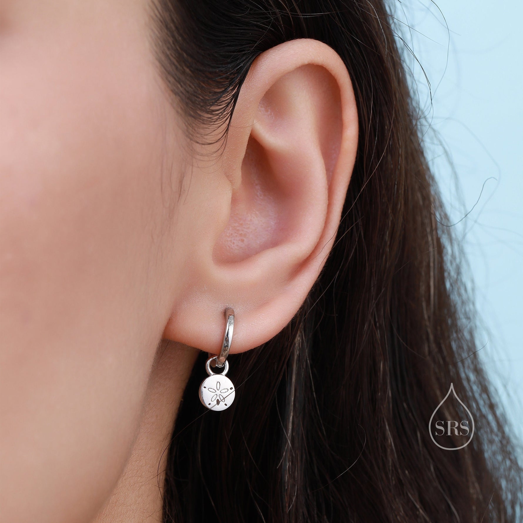Sand Dollar Huggie Hoops Earrings in Sterling Silver, Silver or Gold, Ocean Earrings, Sea Shell Earrings, Sand Dollar Earrings
