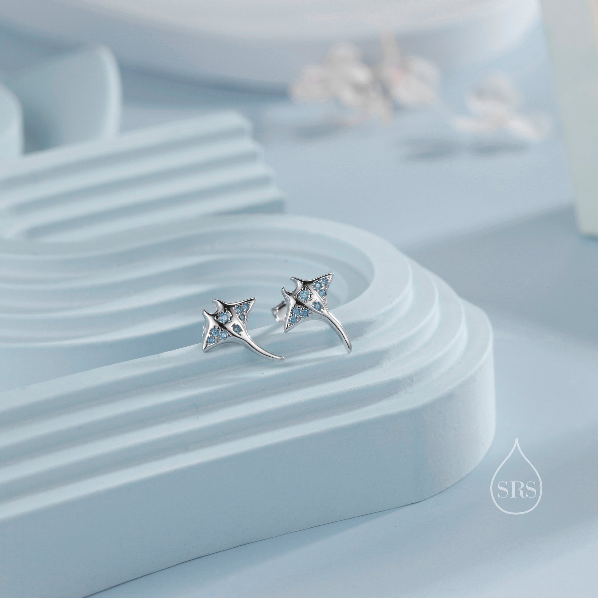 Manta Ray Fish Stud Earrings in Sterling Silver, Aquamarine Blue Manta Ray CZ Earrings in Sterling Silver, Stingray Fish Earring