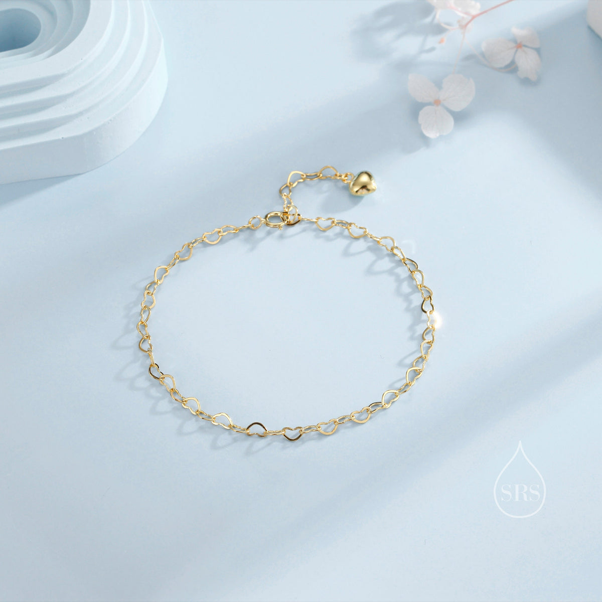 Heart Link Bracelet in Sterling Silver, Delicate Heart Infinity Bracelet, Silver or Gold, Heart Chain, Heart Charm Bracelet