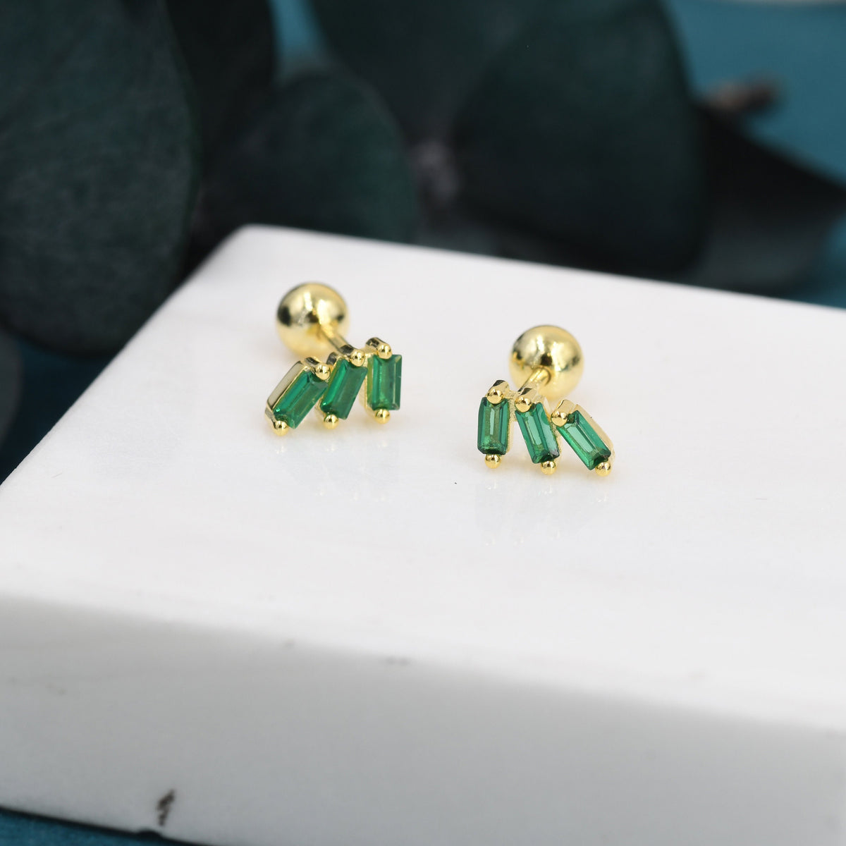 Emerald Green Baguette Trio CZ Screw back Earrings in Sterling Silver, Silver or Gold, Baguette Cluster Screwback Earrings