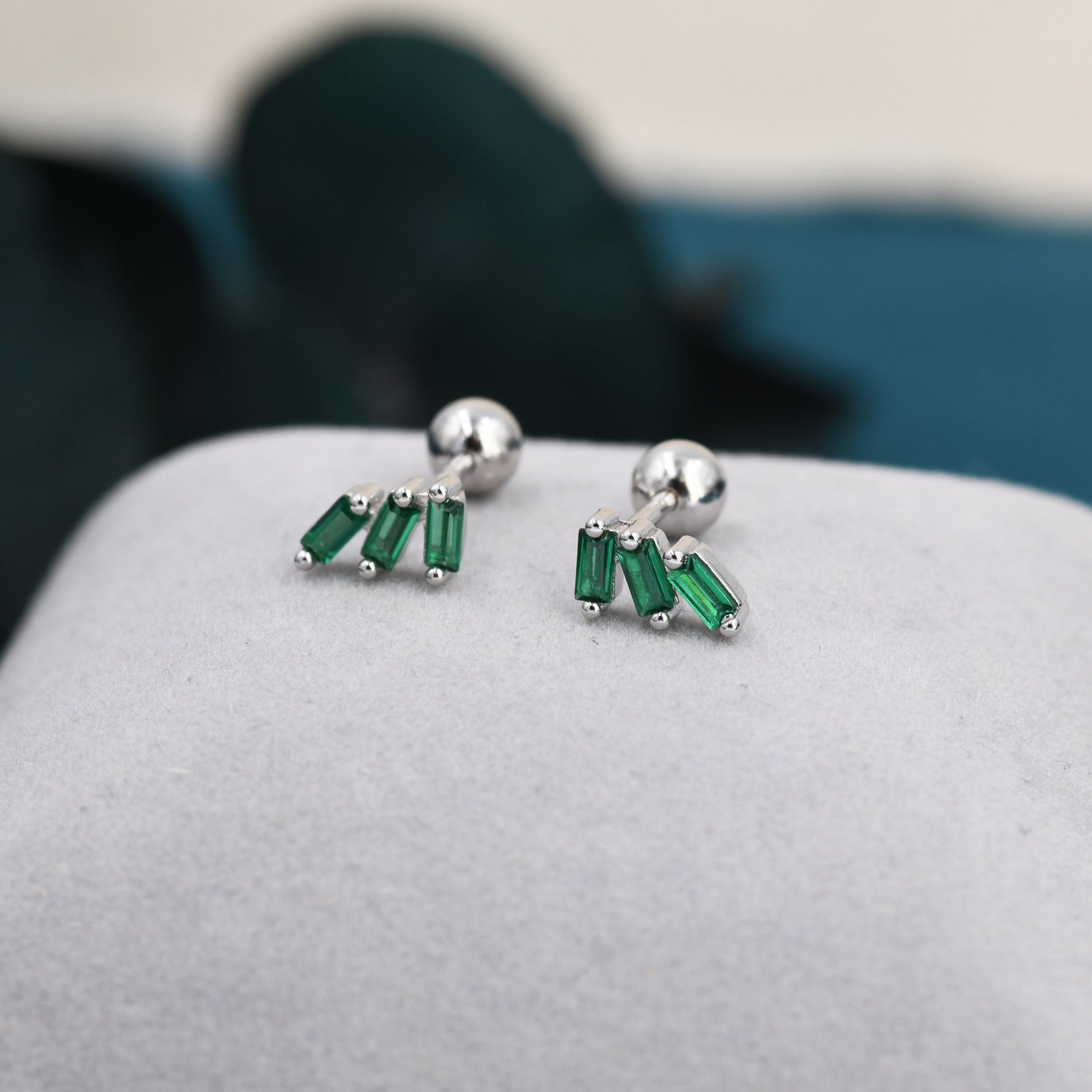 Emerald Green Baguette Trio CZ Screw back Earrings in Sterling Silver, Silver or Gold, Baguette Cluster Screwback Earrings