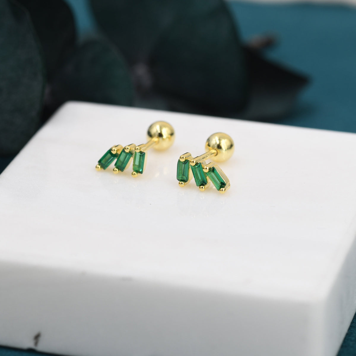 Emerald Green Baguette Trio CZ Screw back Earrings in Sterling Silver, Silver or Gold, Baguette Cluster Screwback Earrings