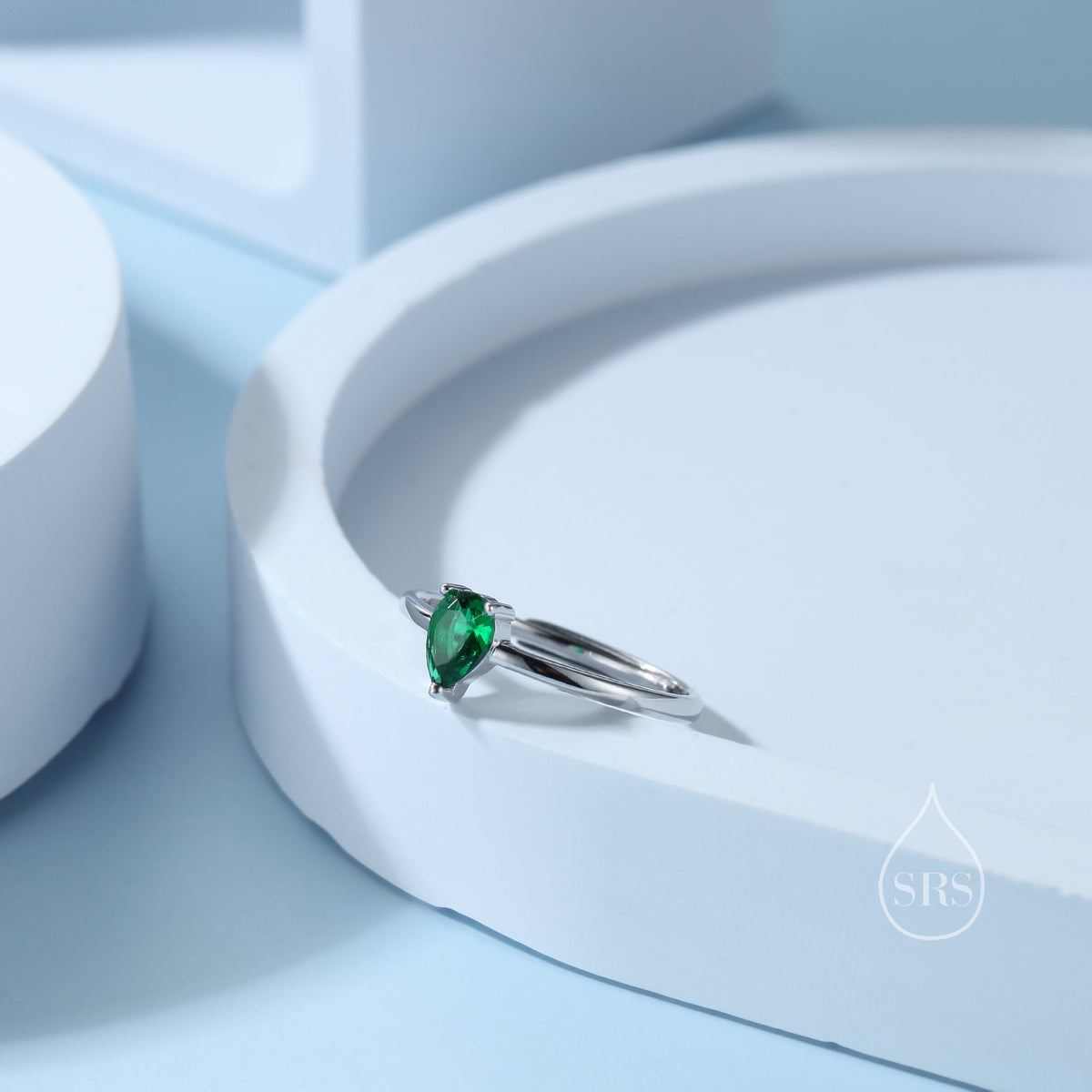 Created Green Emerald Droplet Ring in Sterling Silver, 4x6mm, Prong Set Pear Cut, Adjustable Size, Lab Emerald Ring, May Birthstone