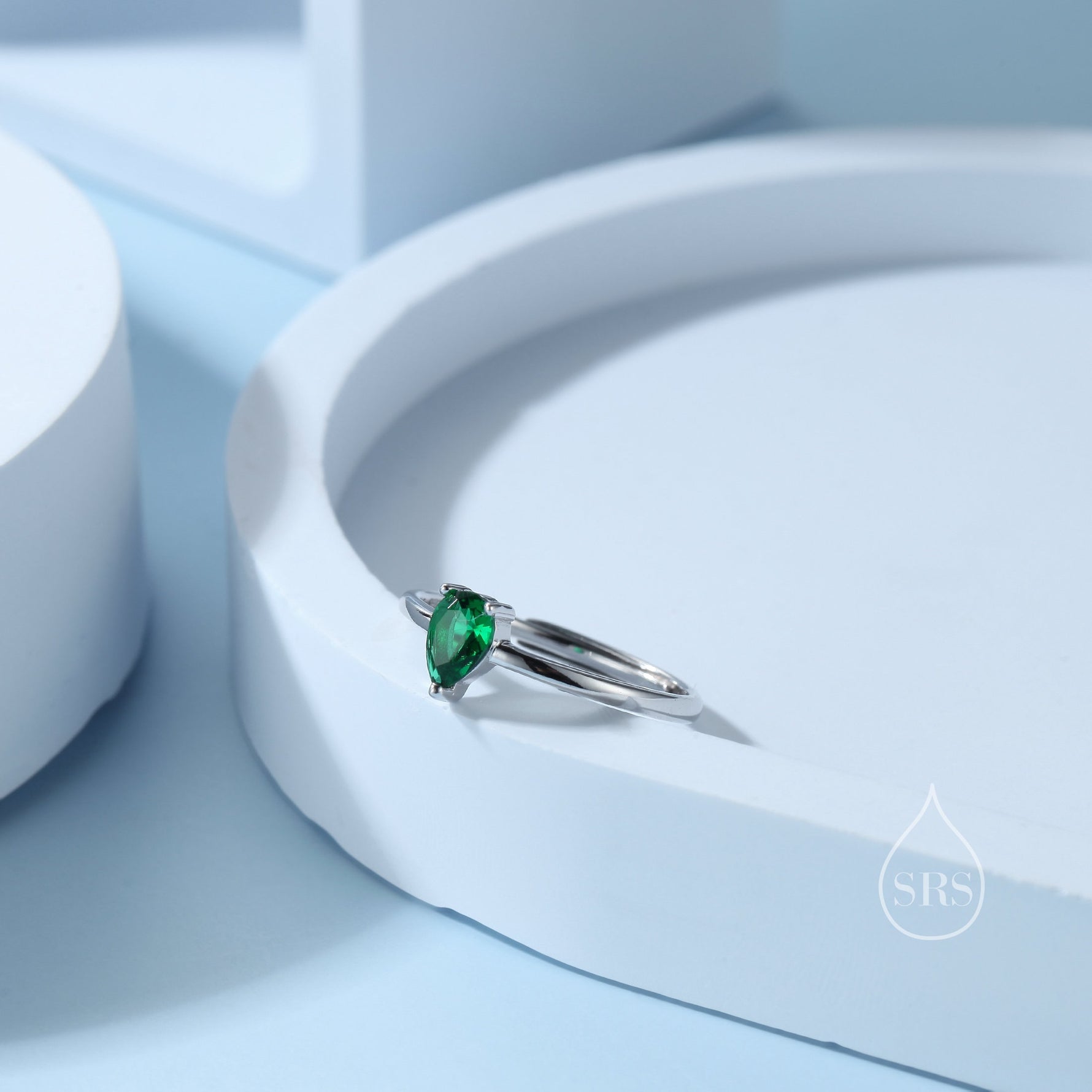 Created Green Emerald Droplet Ring in Sterling Silver, 4x6mm, Prong Set Pear Cut, Adjustable Size, Lab Emerald Ring, May Birthstone