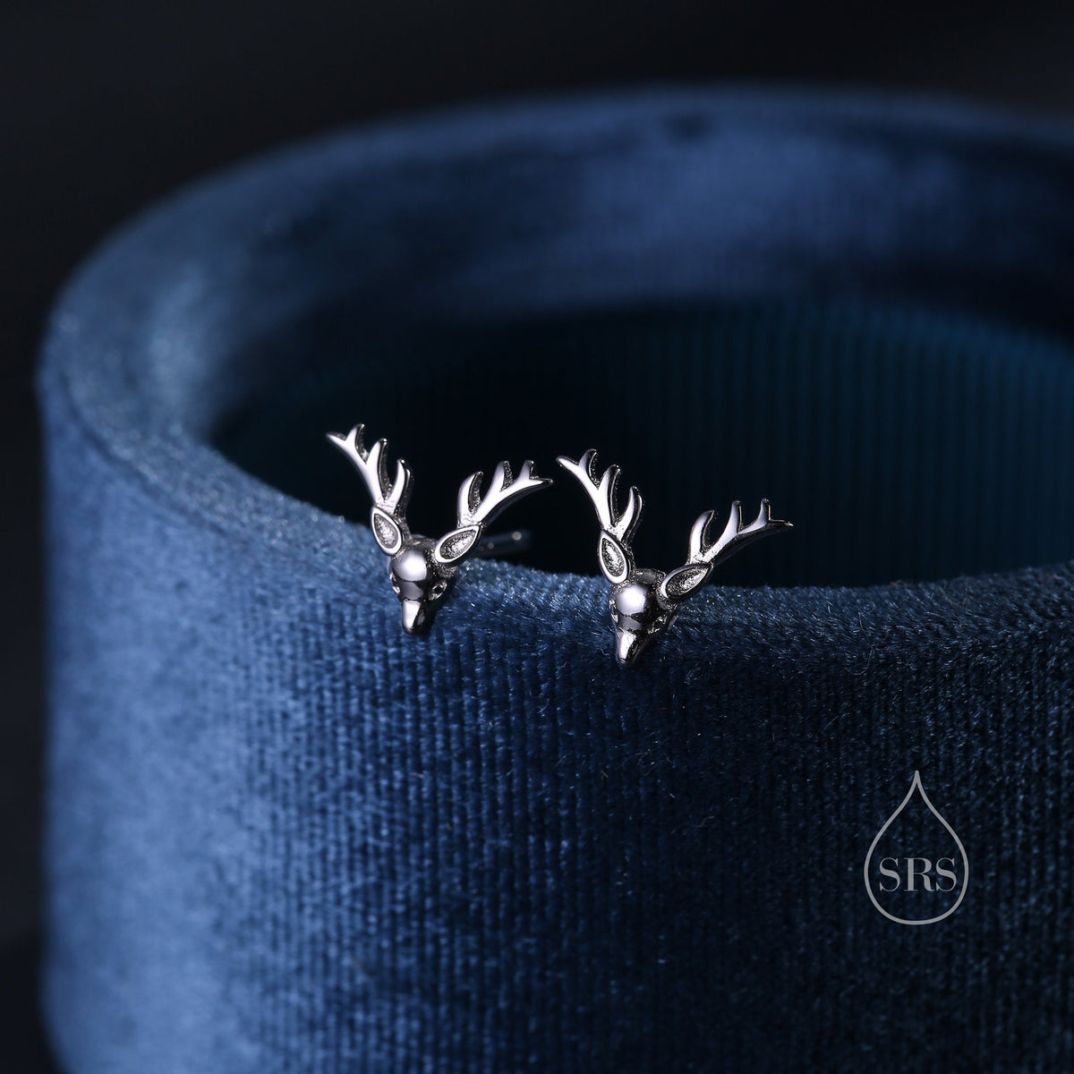 Small Stag Head Stud Earrings in Sterling Silver, Silver, Gold or Rose Gold, Stag Deer Earrings, Animal Earrings, Small Animal Earrings
