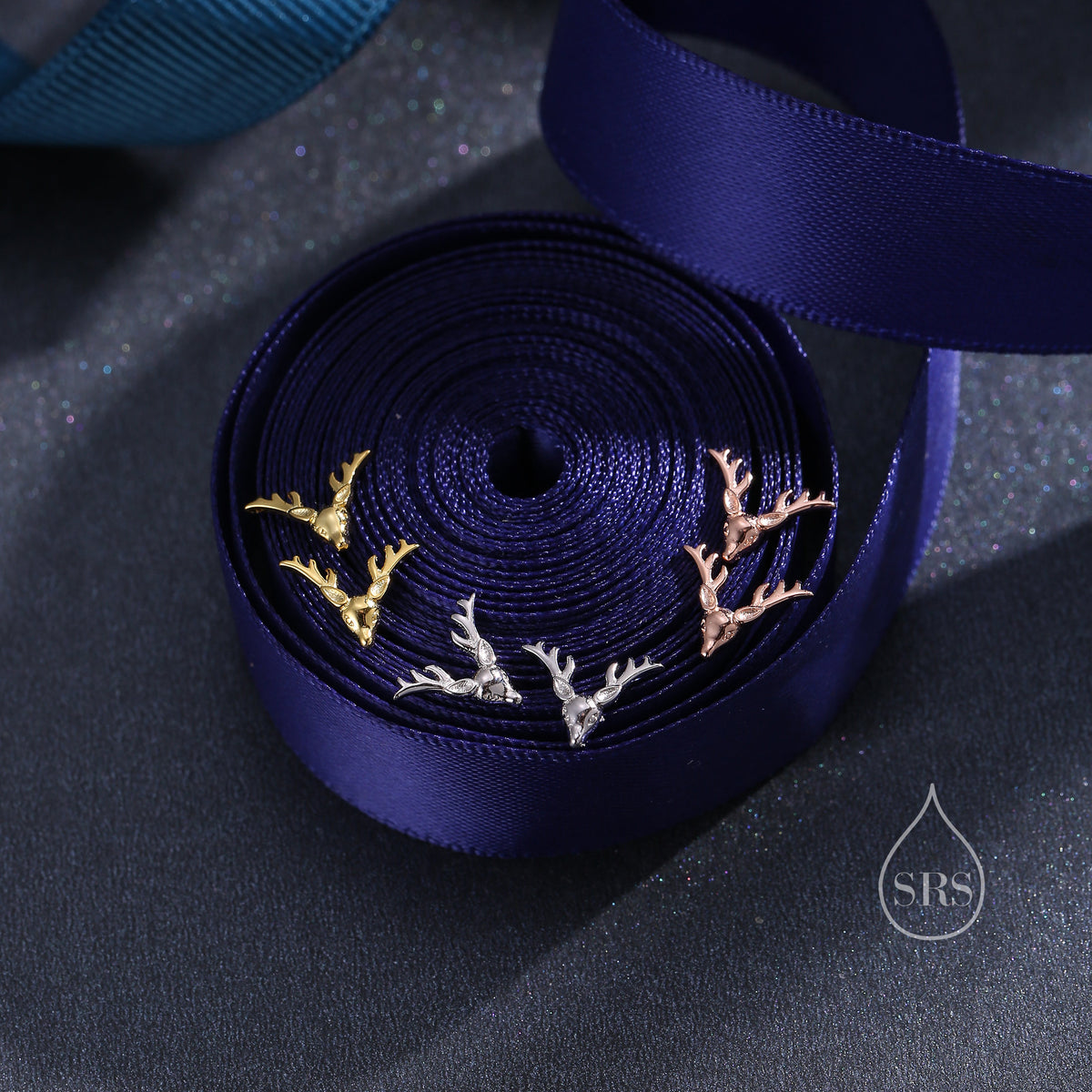 Small Stag Head Stud Earrings in Sterling Silver, Silver, Gold or Rose Gold, Stag Deer Earrings, Animal Earrings, Small Animal Earrings