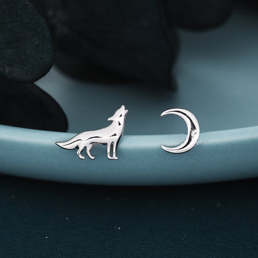 Mismatched Wolf and Moon Stud Earrings in Sterling Silver, Asymmetric Wolf and Crescent Moon Earrings. Halloween Set Available.