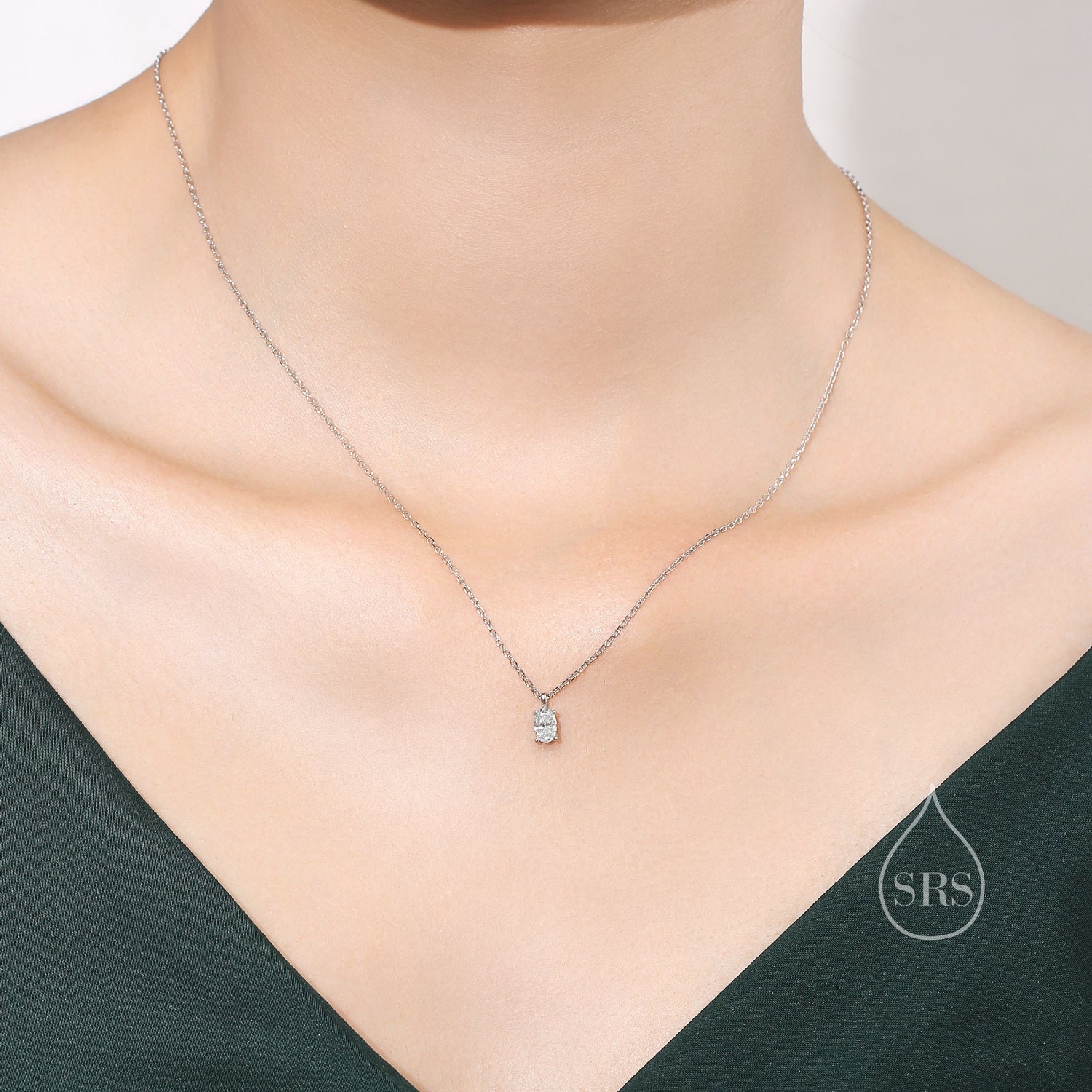 1 Carat Oval Moissanite Pendant Necklace
