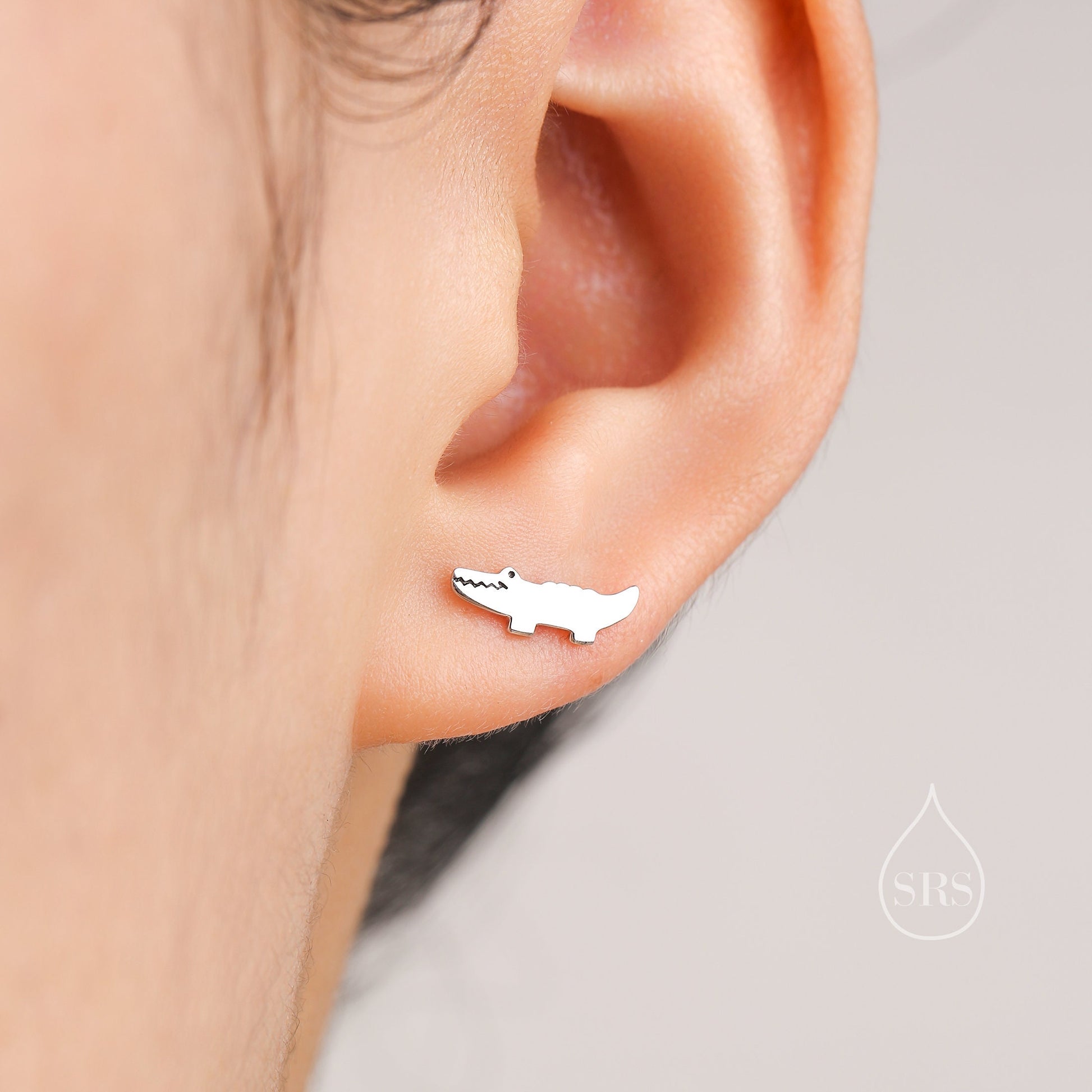 Super Cute Crocodile Alligator Stud Earrings in Sterling Silver - Animal Stud Earrings - Cute Gator, Caiman Jewellery